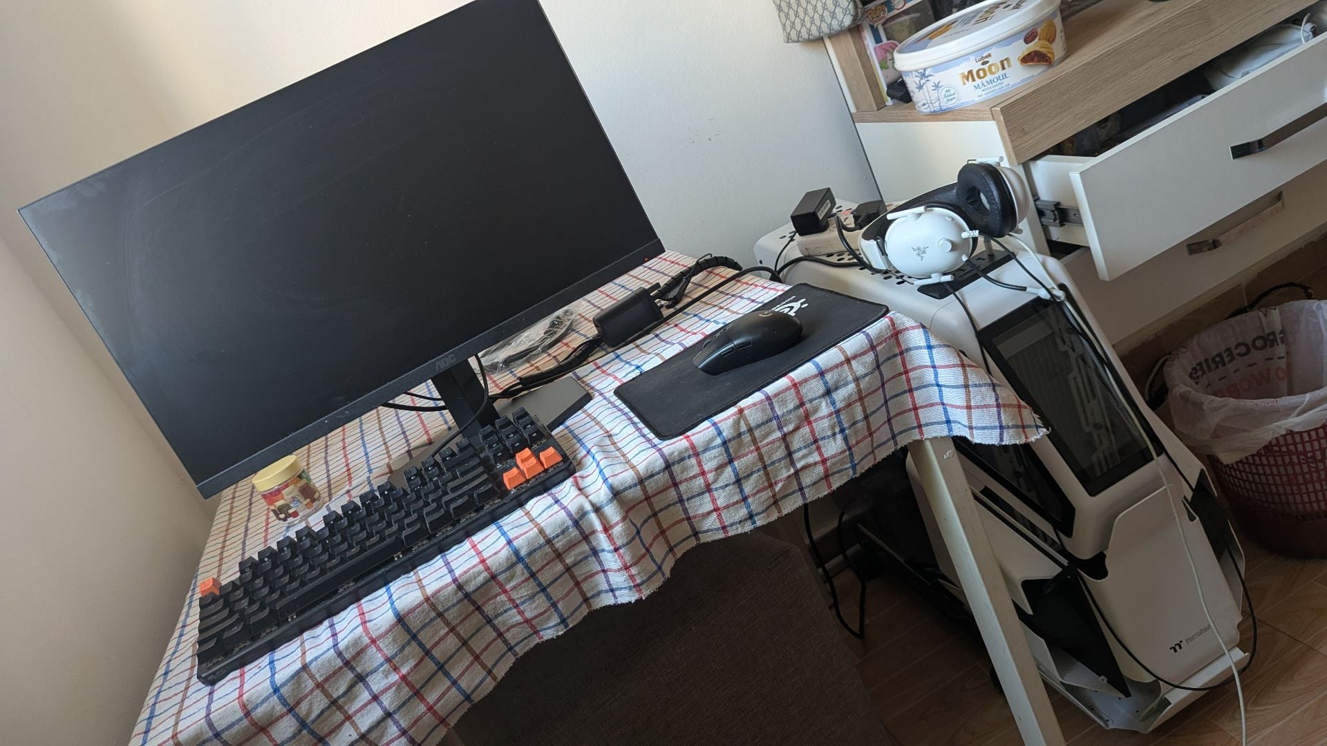 Pc gamer same like new - Image 1