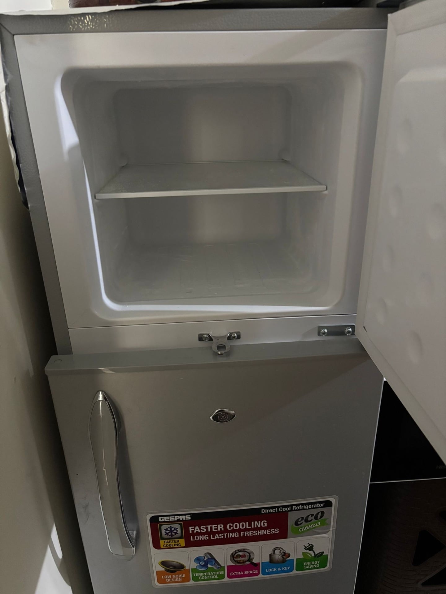 Fridge - Image 4