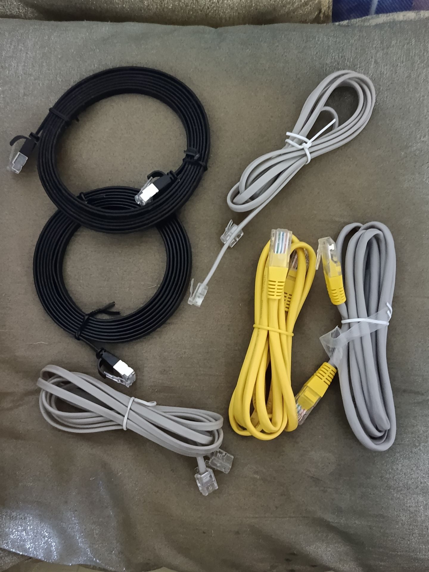 Ethernet short cable 1 meter - Image 1