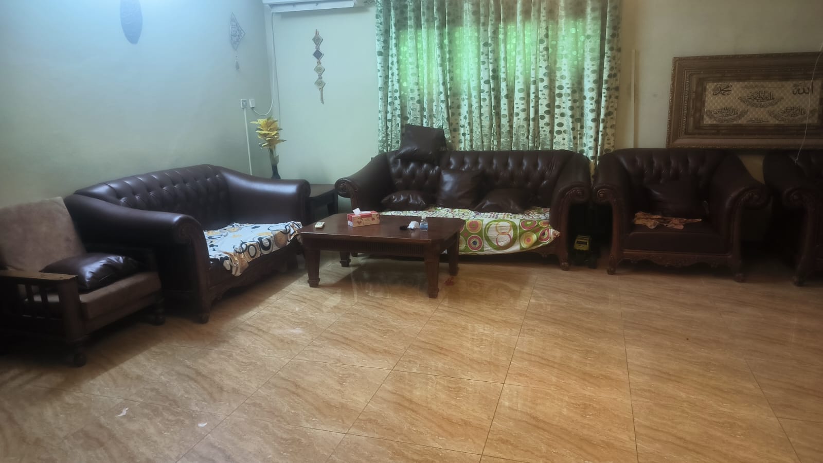 7 seater Leather Sofa set for URGENT SALE - Image 4