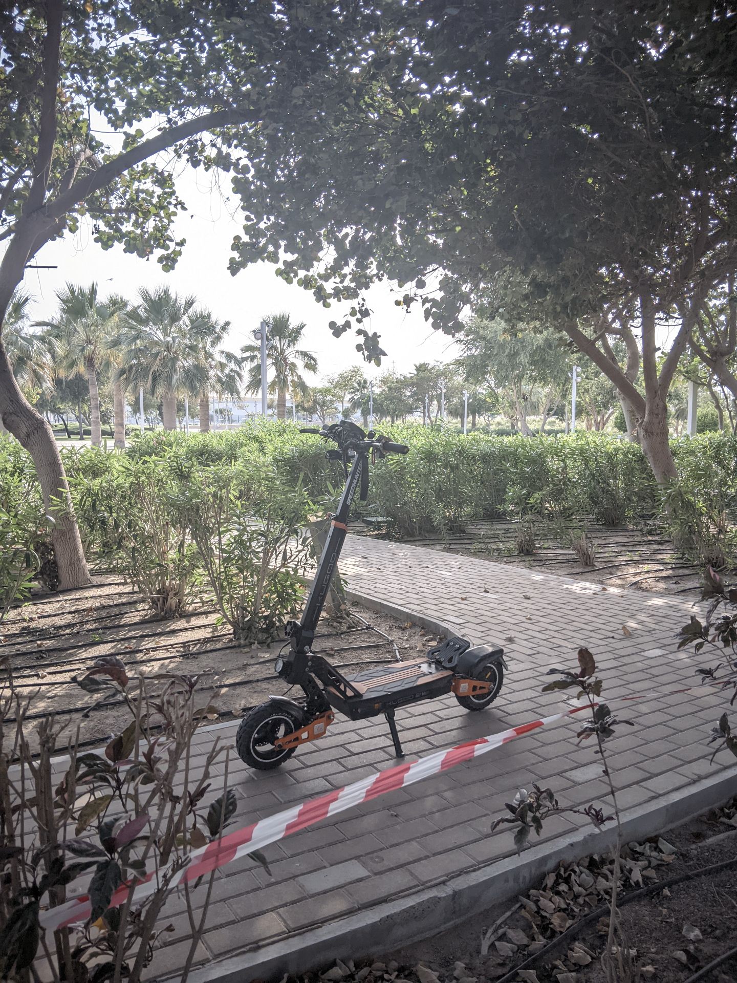 Kugoo g2 max electric scooter ( 2 yrs warranty) - Image 2