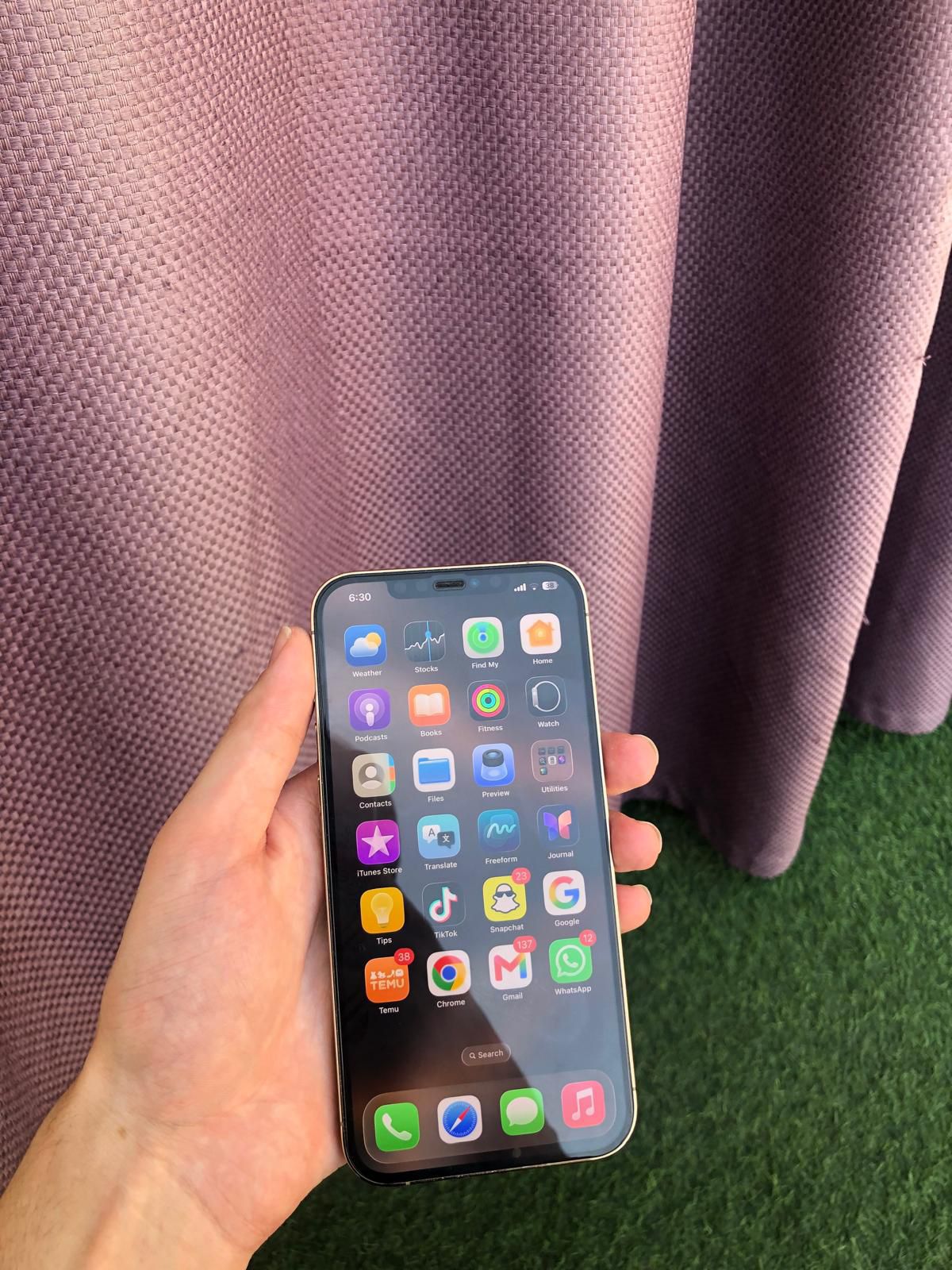 Iphone 12 pro max - Image 4