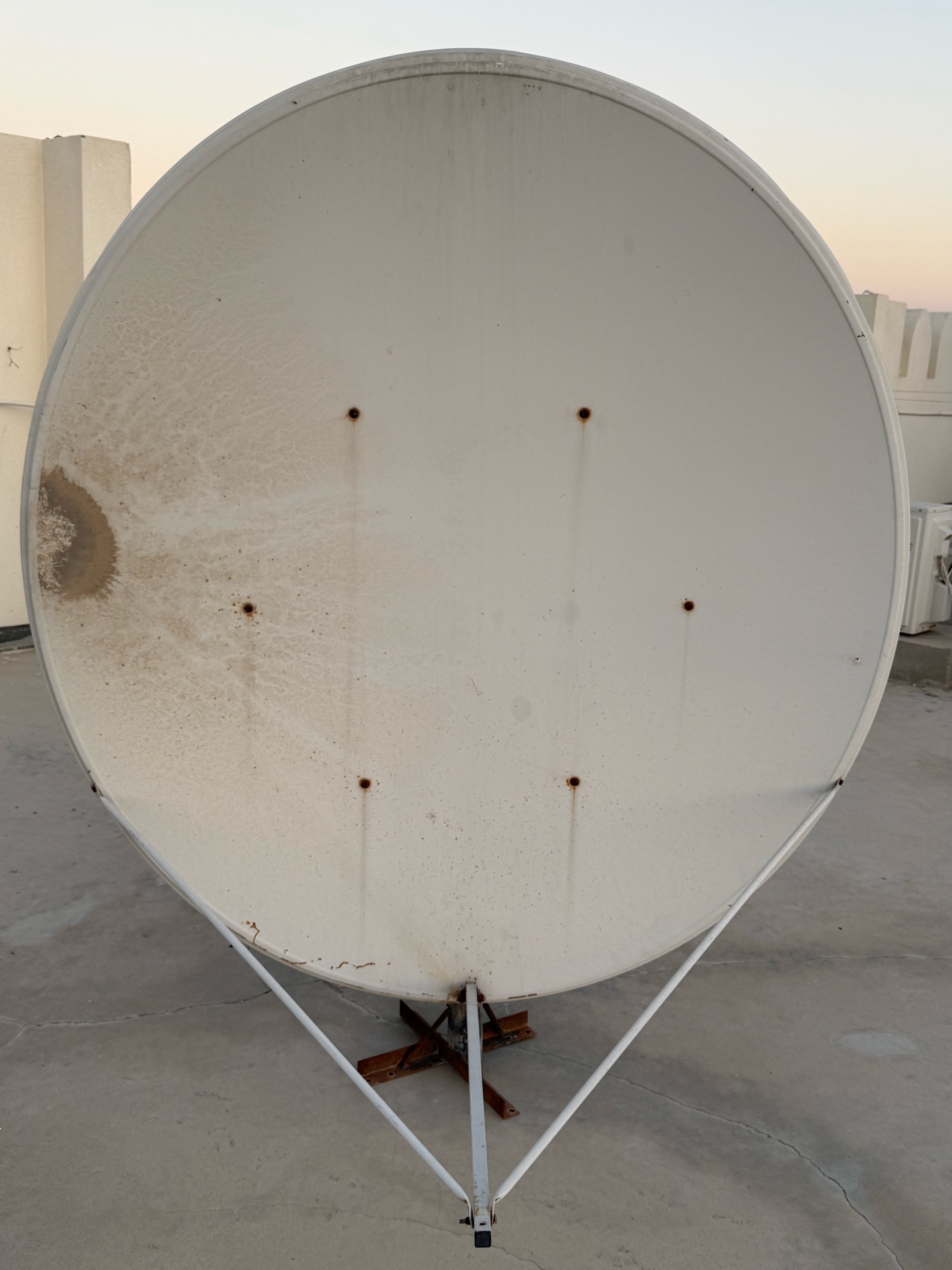 Satellite dish - Antenna - Image 3
