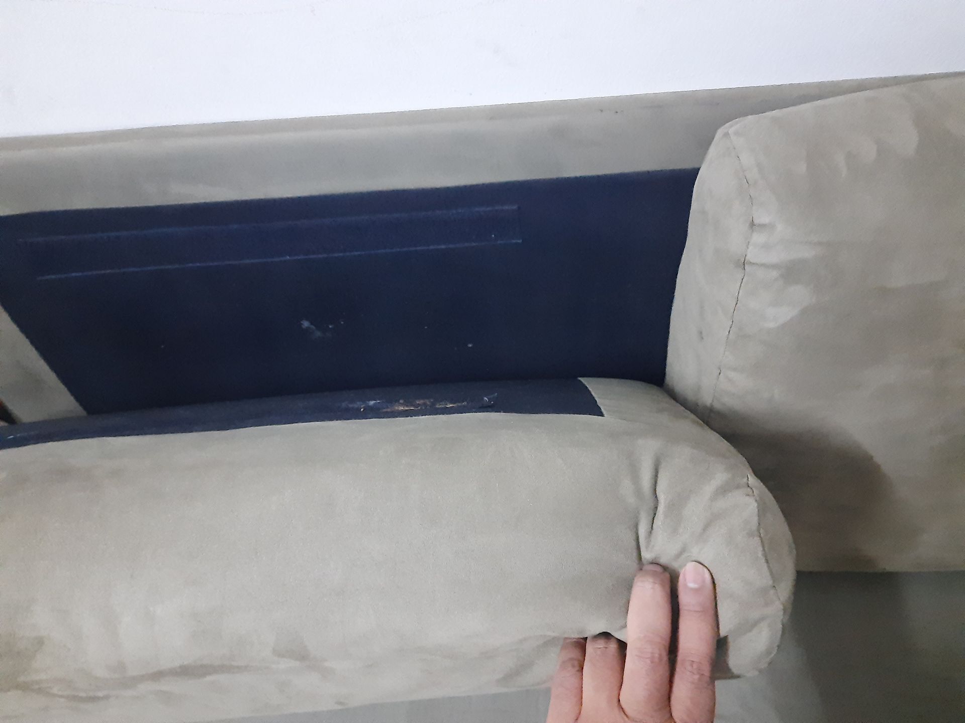 Sofa 3 seater wooden home center  - Image 5