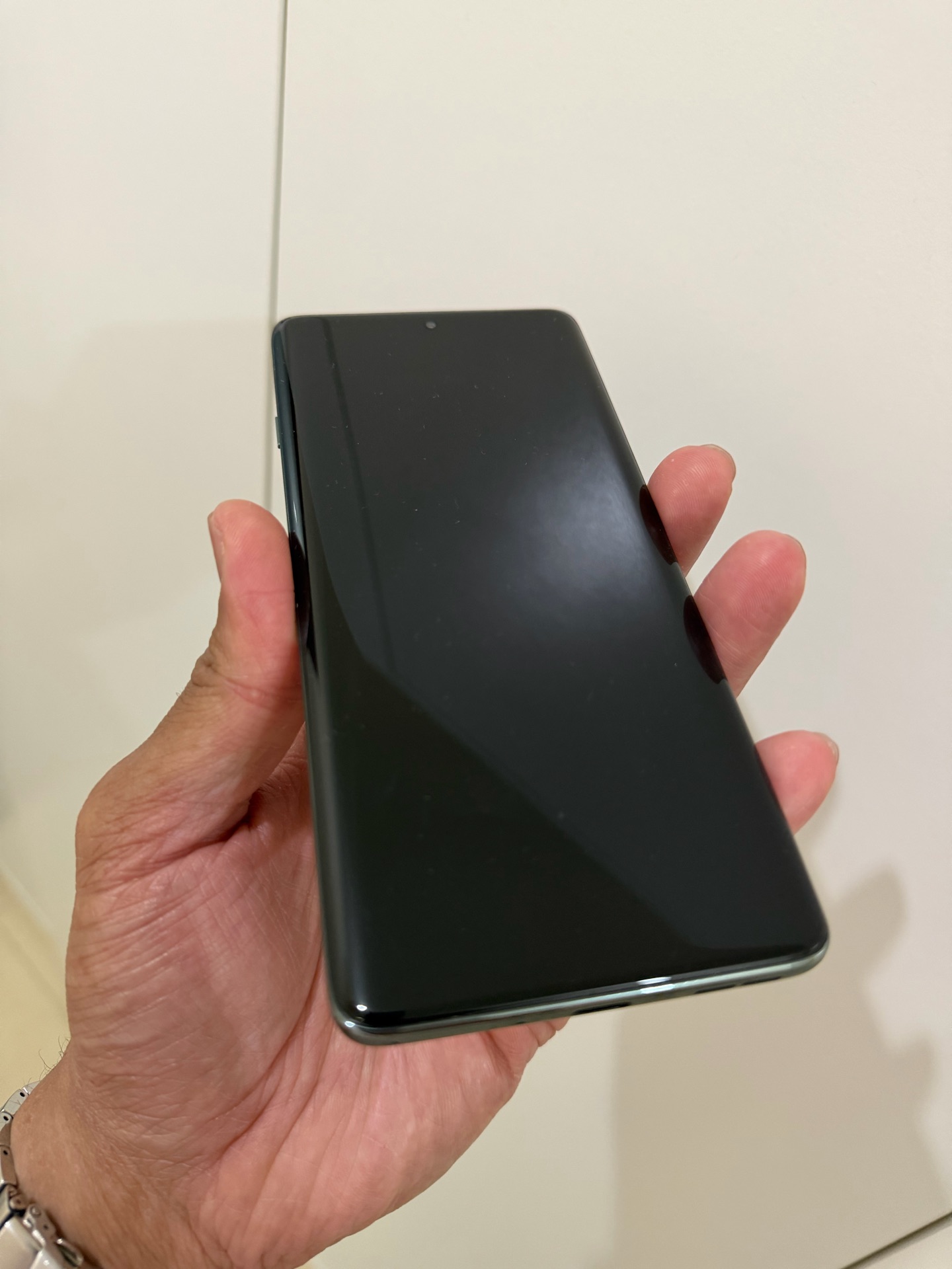 Motorola Edge 60 Pro - Image 2