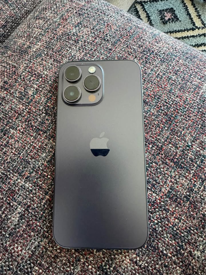 Iphone 14 Pro Max 256 GB Purple Like New - Image 4