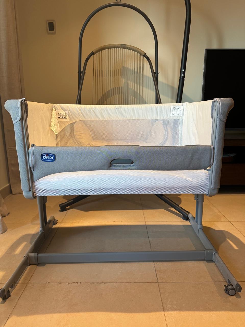 Baby crib/baby cot/bassinet /bedside - Image 2