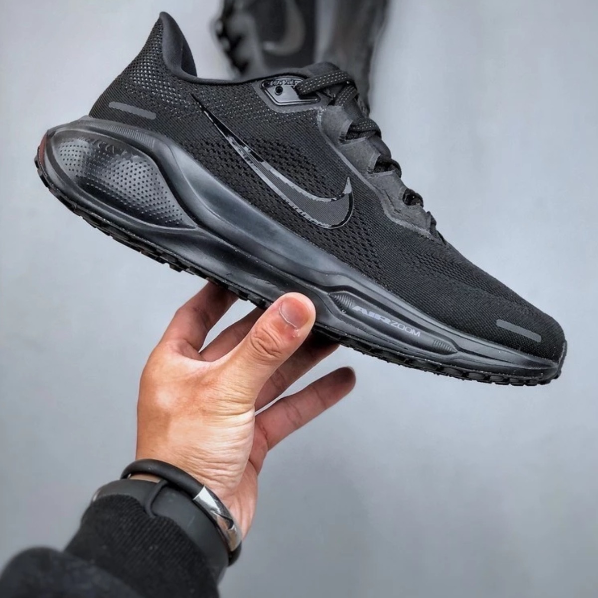 Nike Running shoe - Image 7