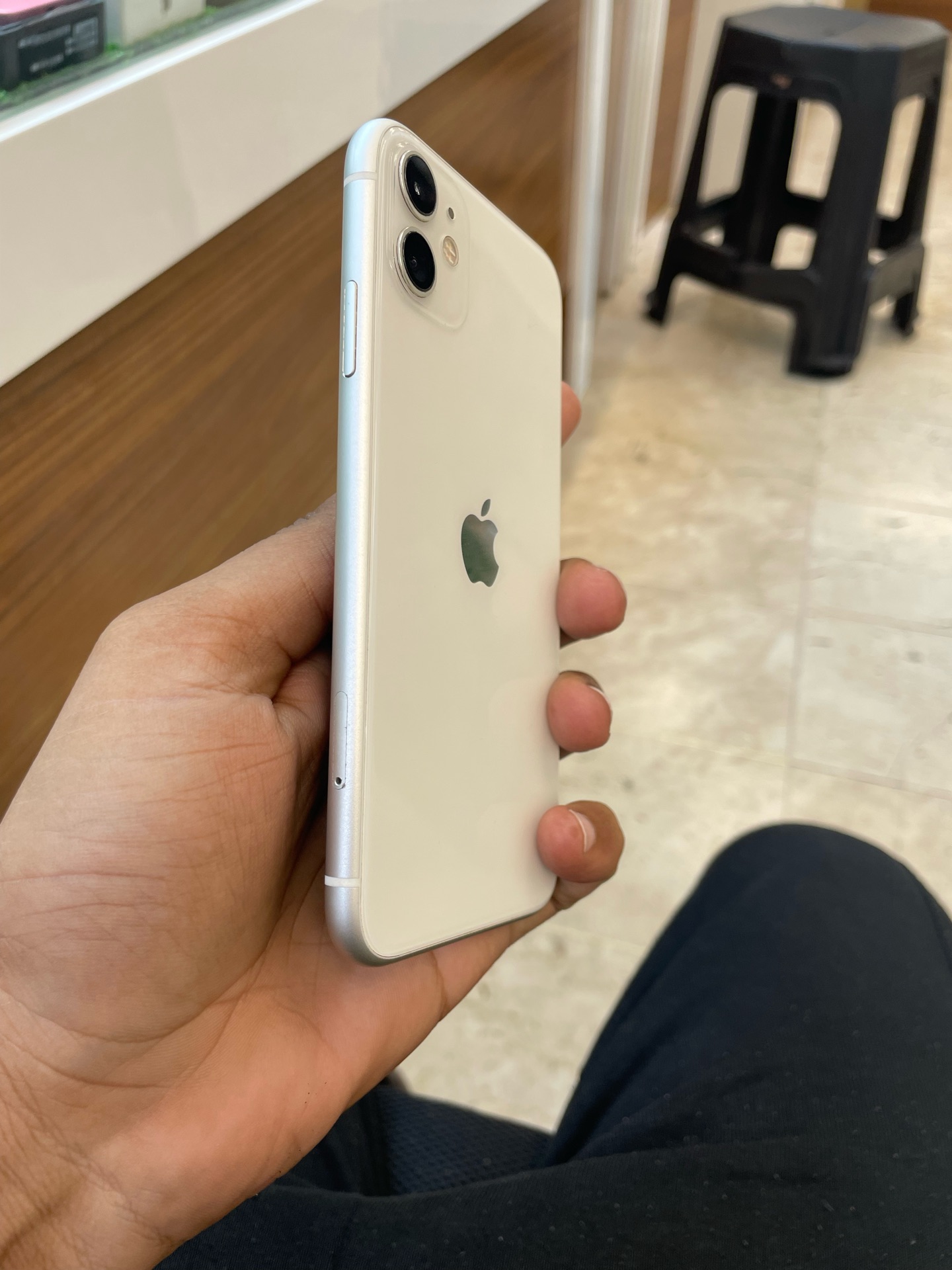 Iphone 11 128GB - Image 3