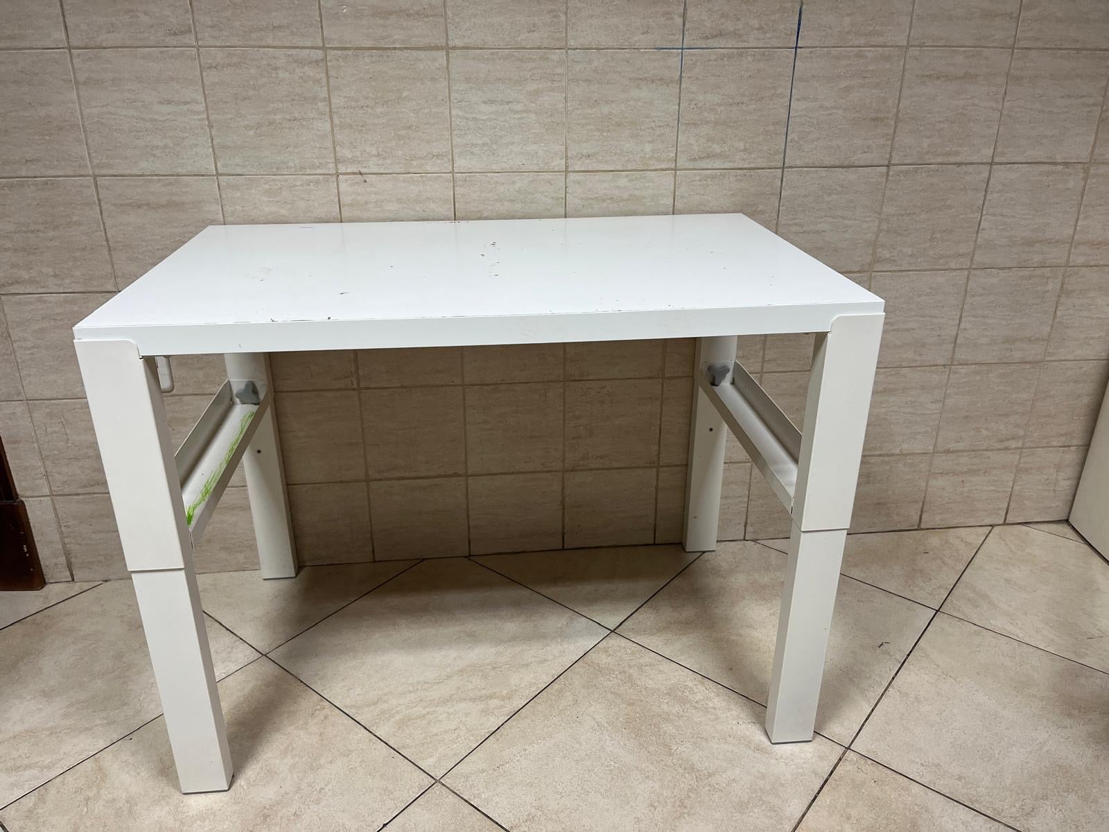 IKEA adjustable desk - Image 1