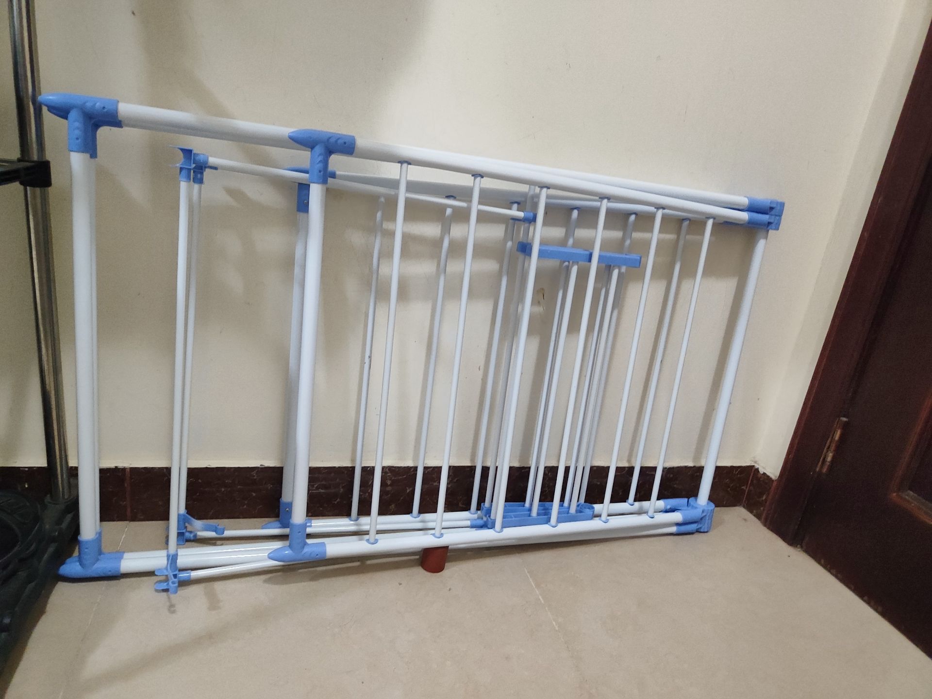 Laundry hanger - Image 4