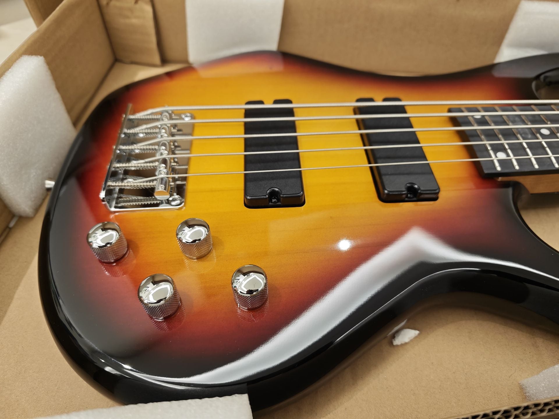 5strings Bass Guitar  - Image 3