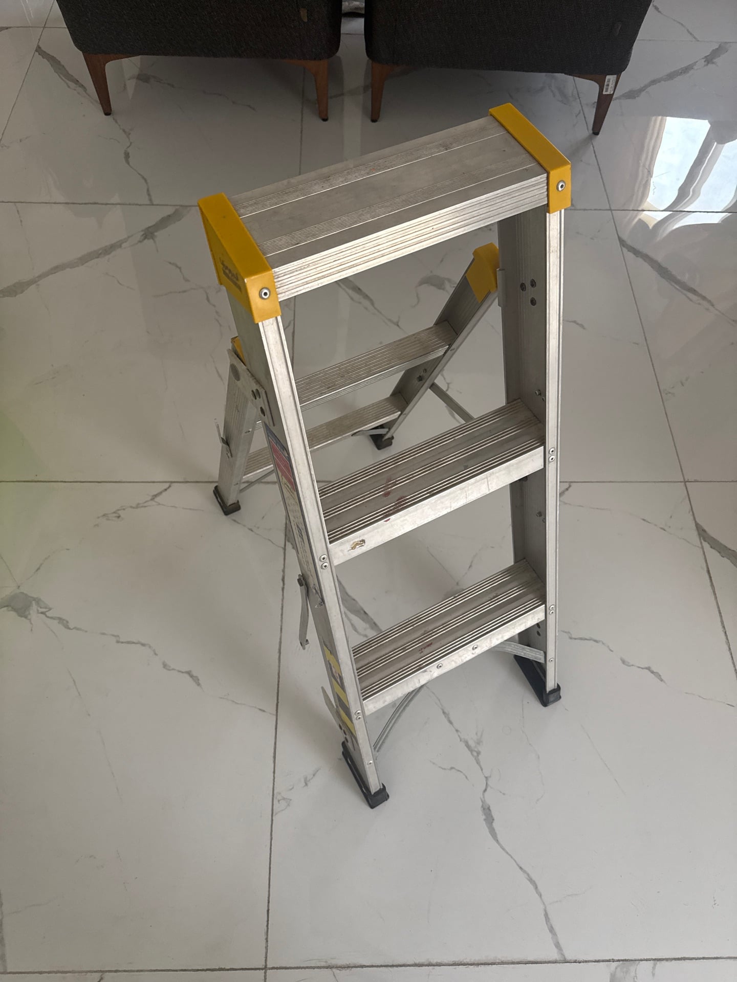 Portable foldable stair  - Image 3