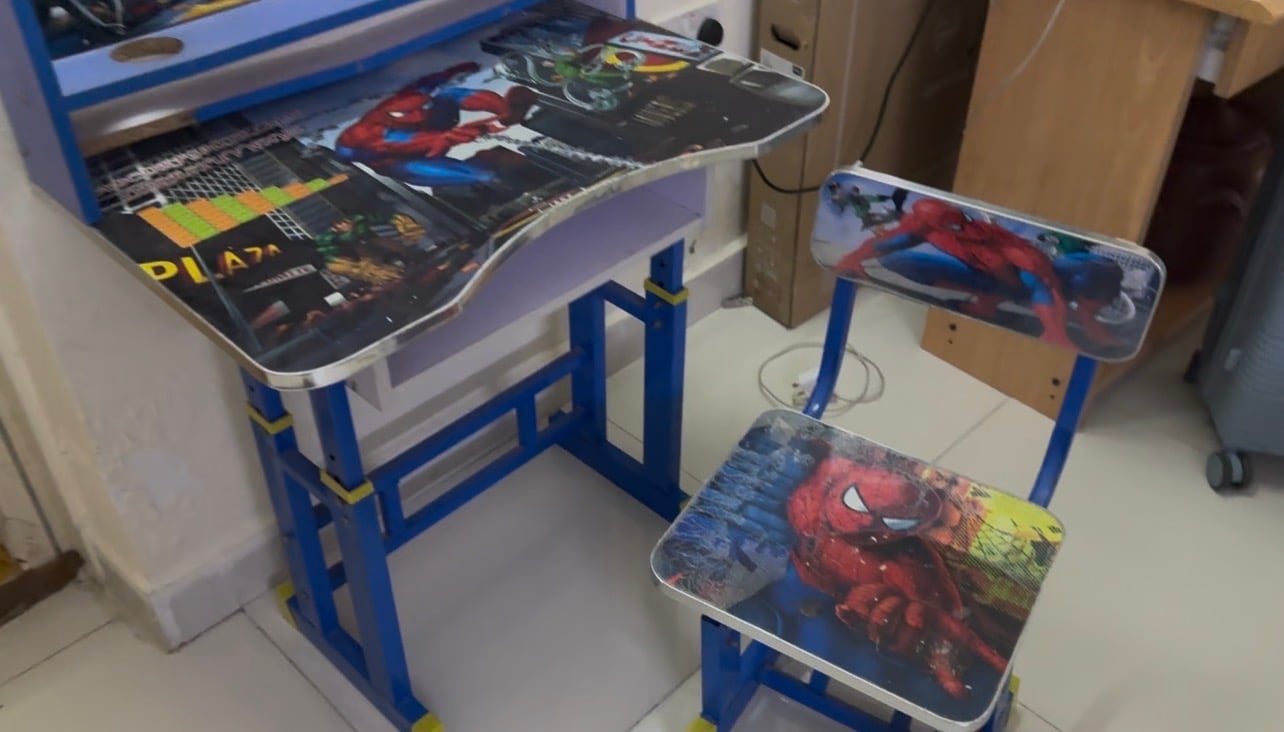 Study Table - Image 1