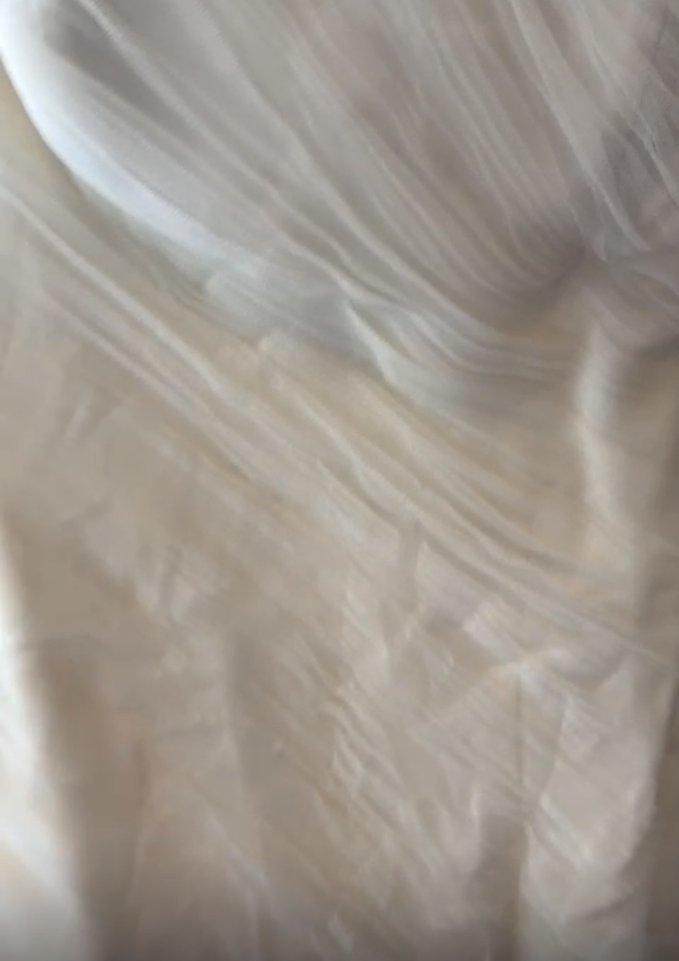 Pronovias wedding dress 1500 qar  - Image 4