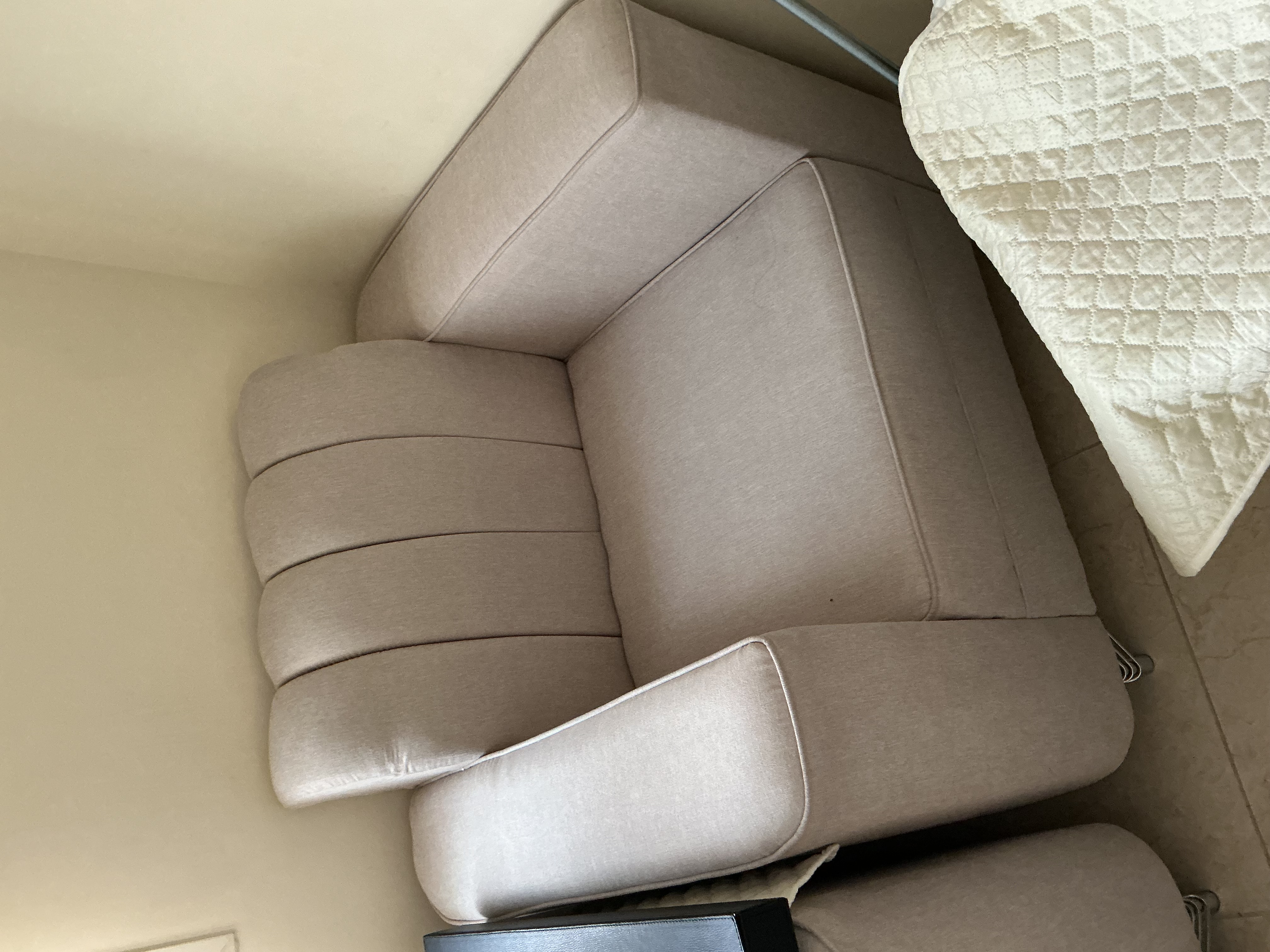 Beige sofas - Image 4