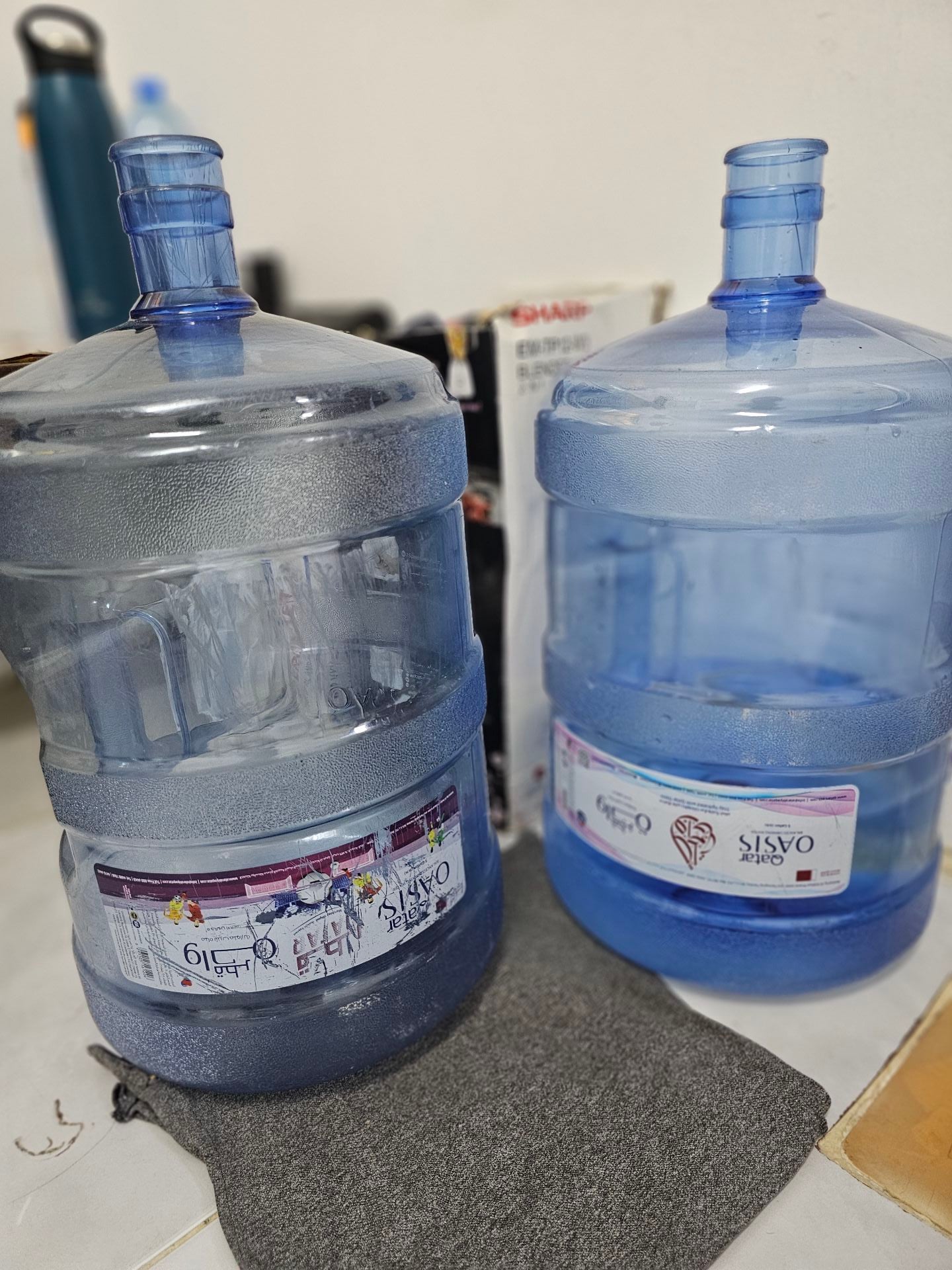 Qatar Oasis Water Bottle - Image 4