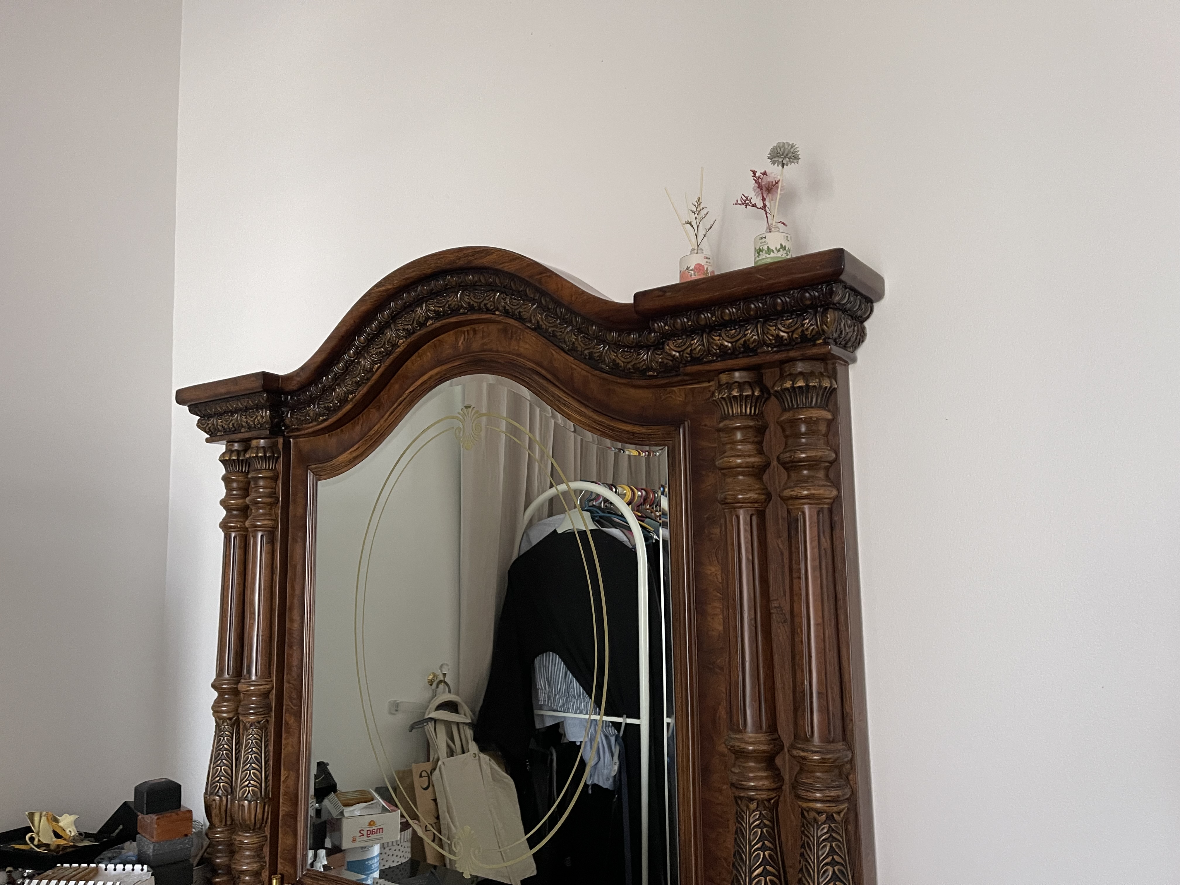 Chest of drawers with mirror - Image 2