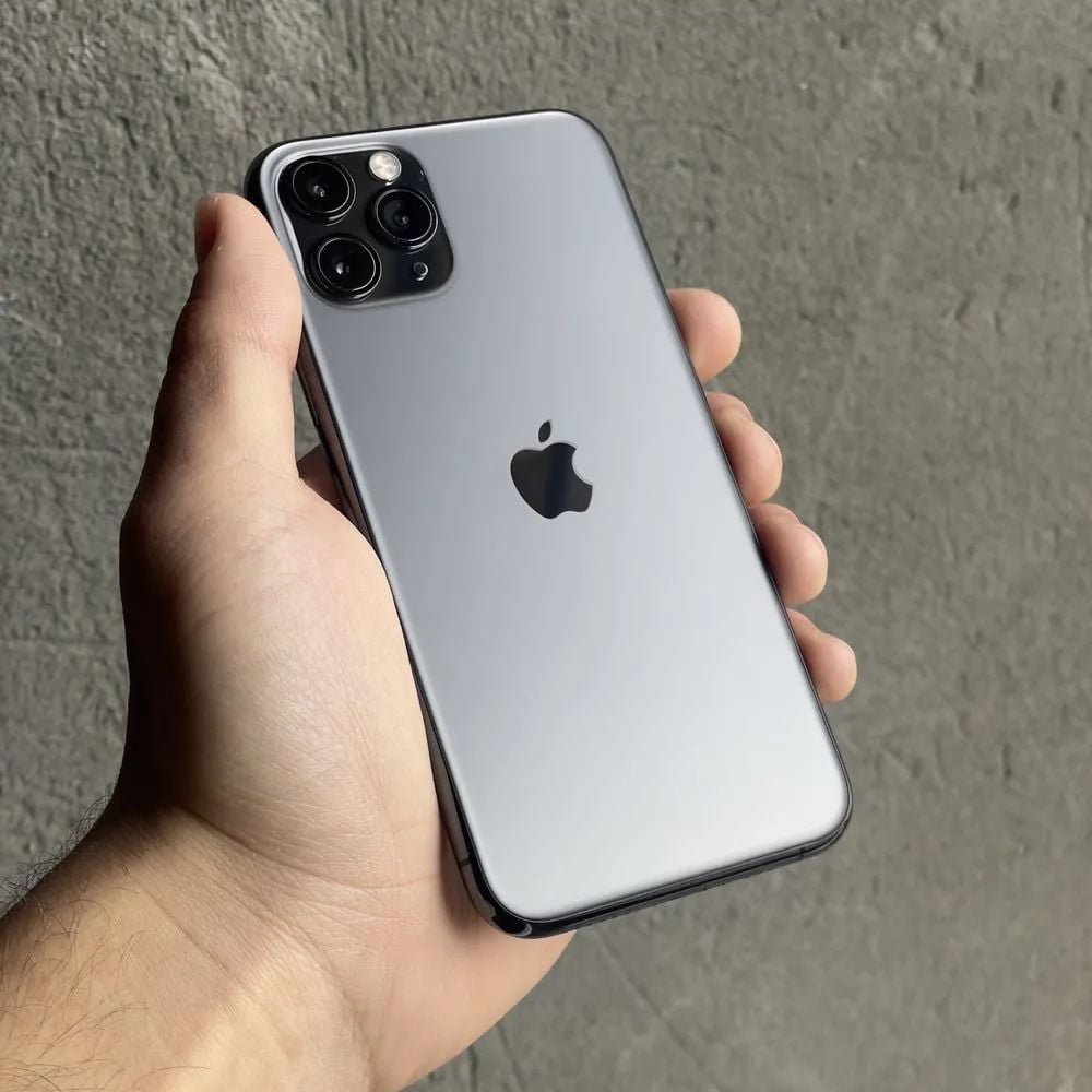 iPhone 11 Pro – Excellent Condition - Image 1