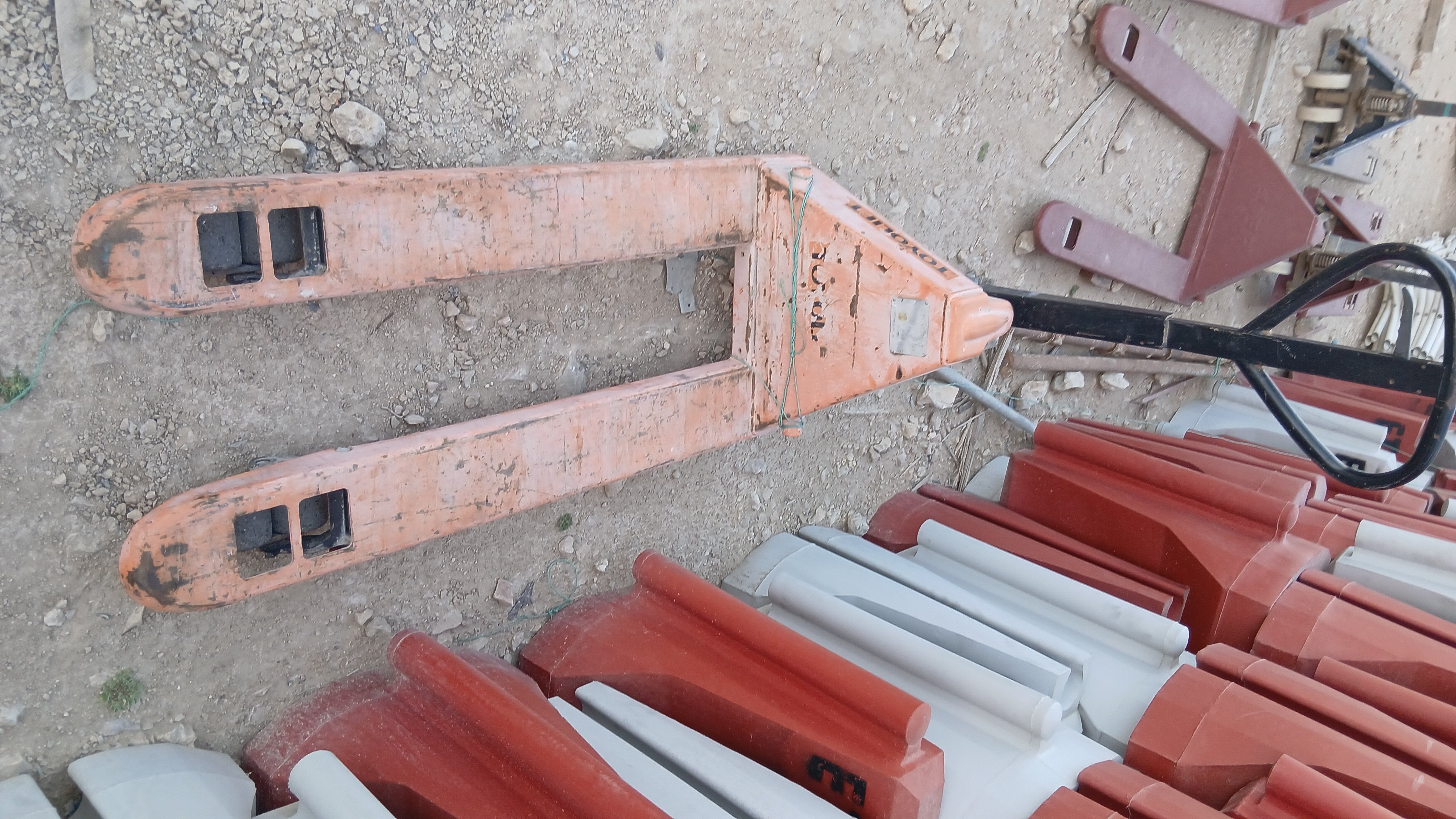 USED and NEW 3ton & 5ton Hydraulic Pallet Lifter/ Jack Trolley - Image 4