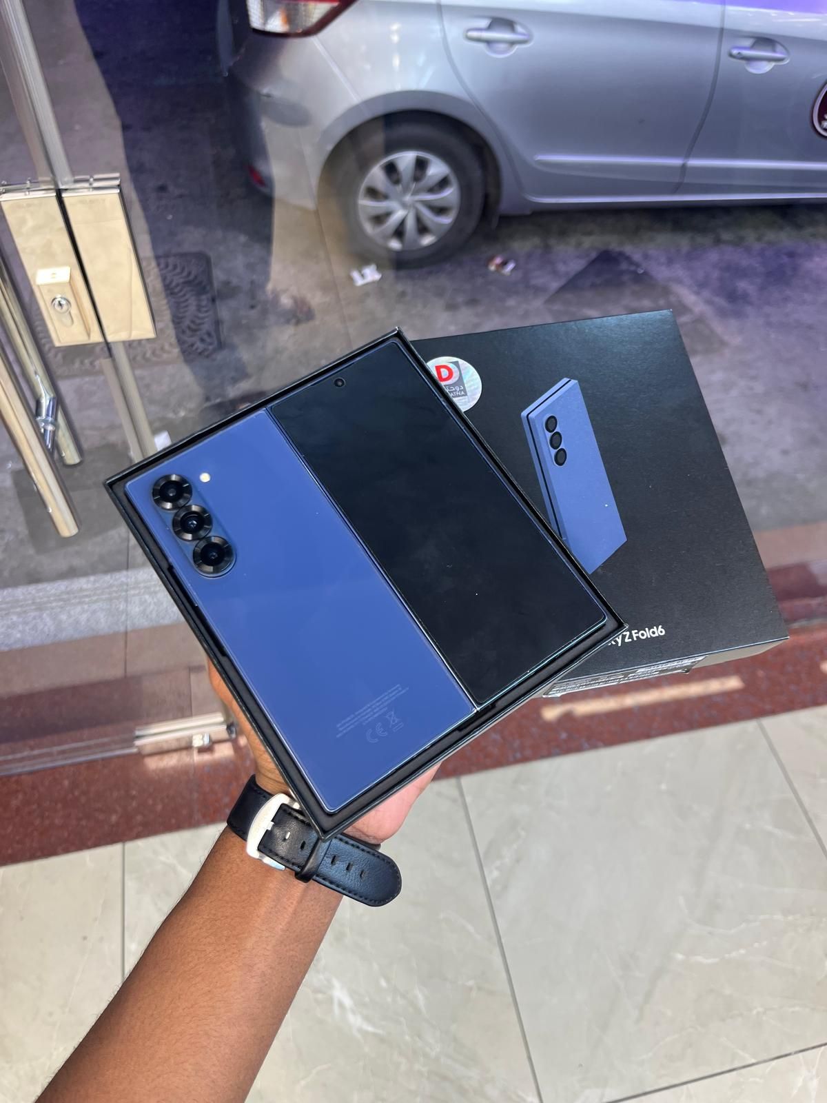 Samsung Galaxy zfold 6
Storage 256gb
- Image 1