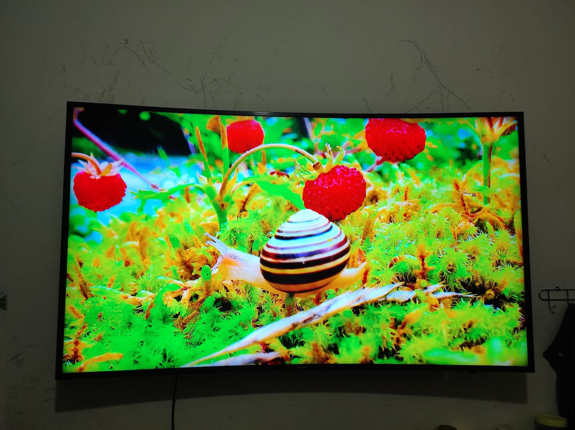 Samsung curved Smart tv 55 inch UHD 4k  - Image 6