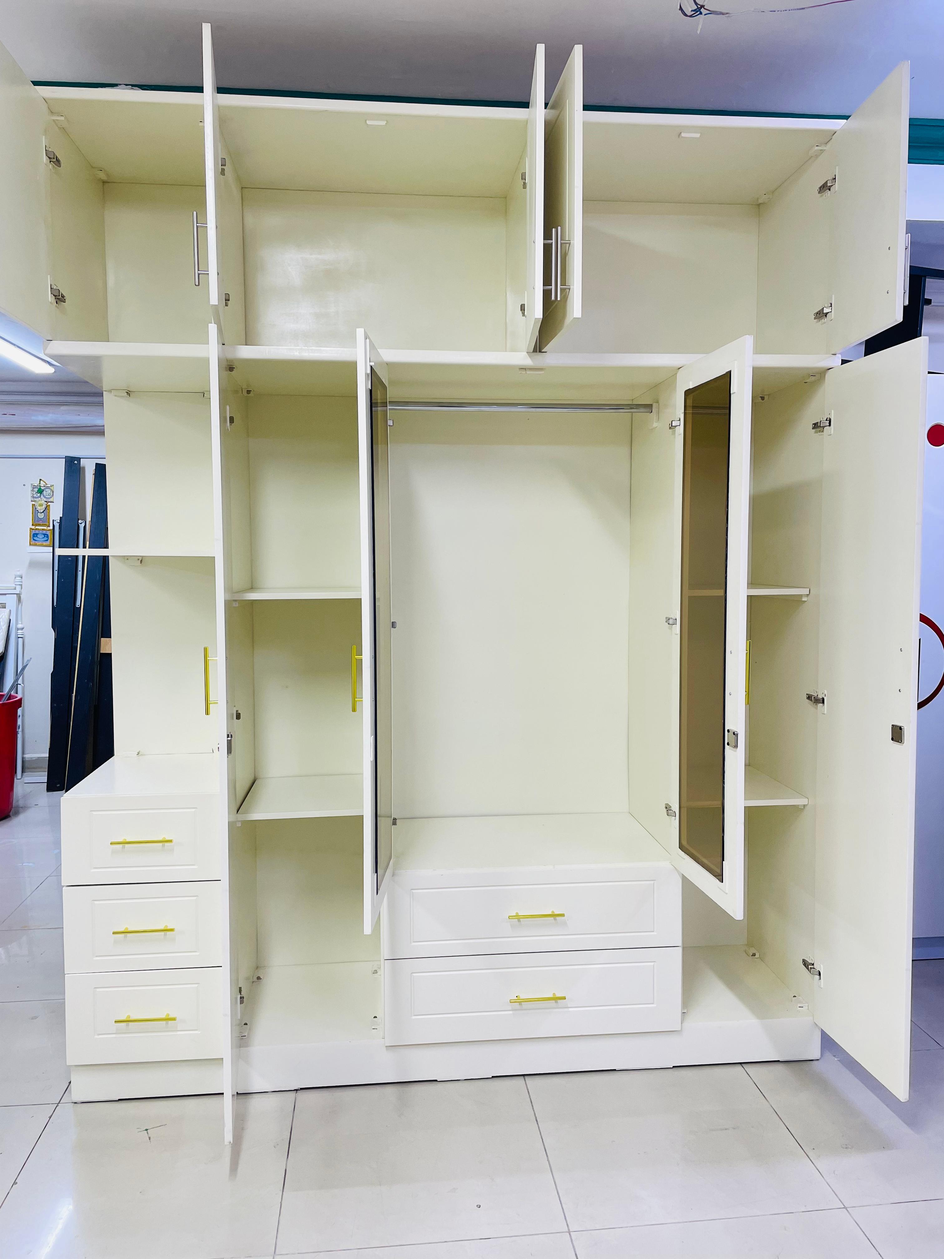 All item Furniture available sell - Image 1