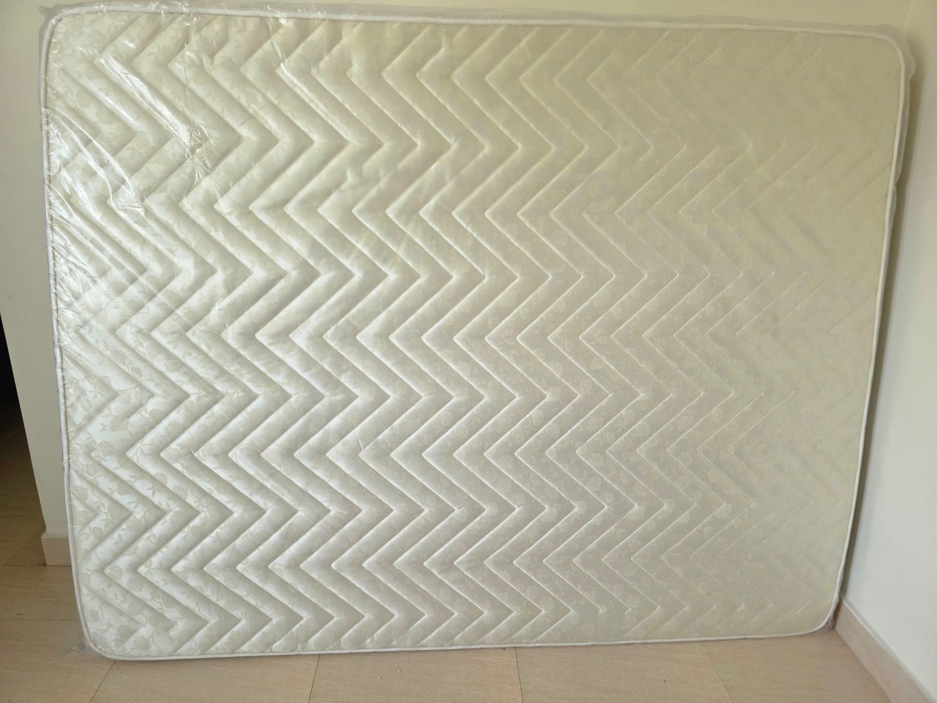 Medical Mattress - Image 3