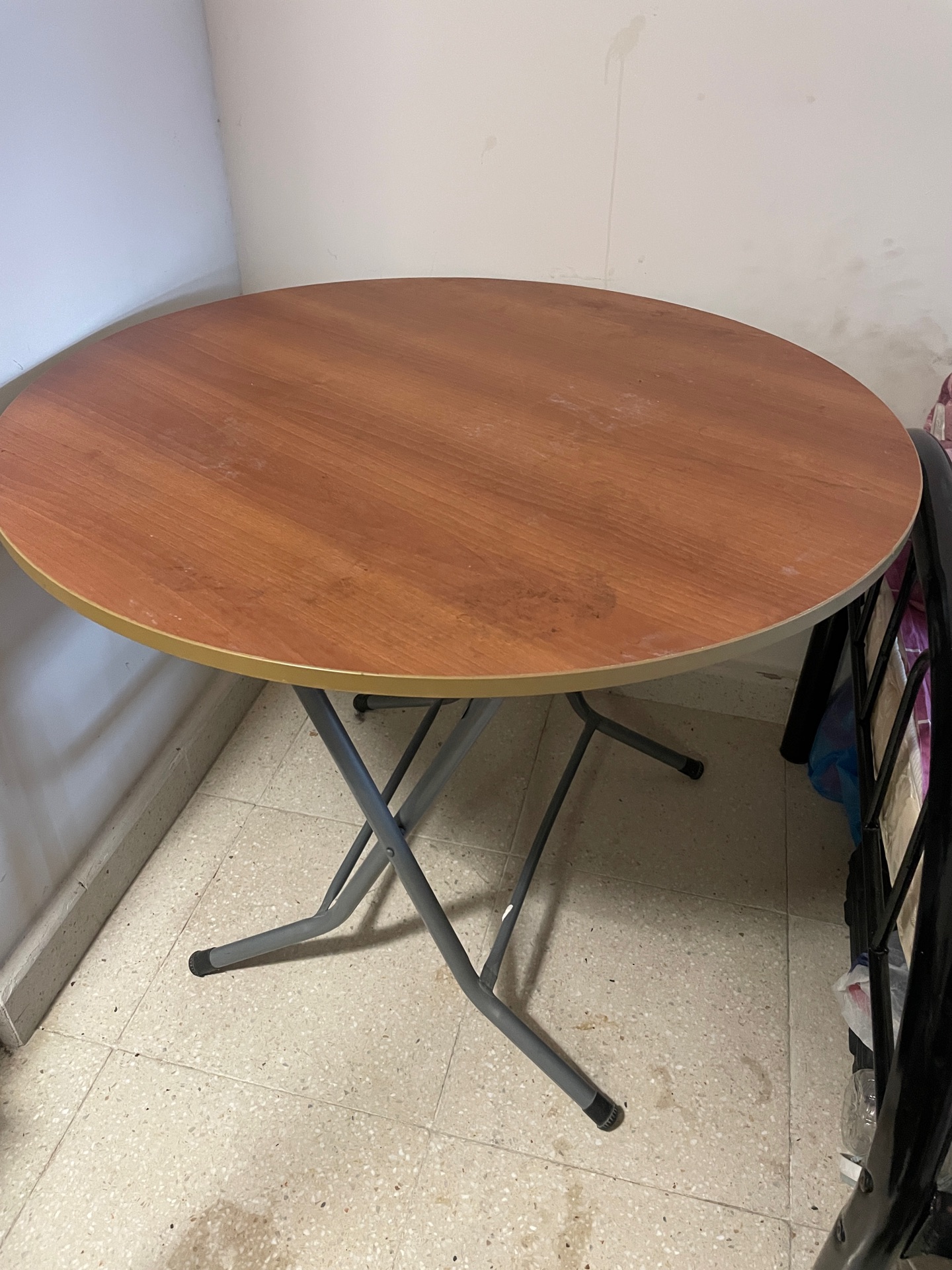 Table - Image 1