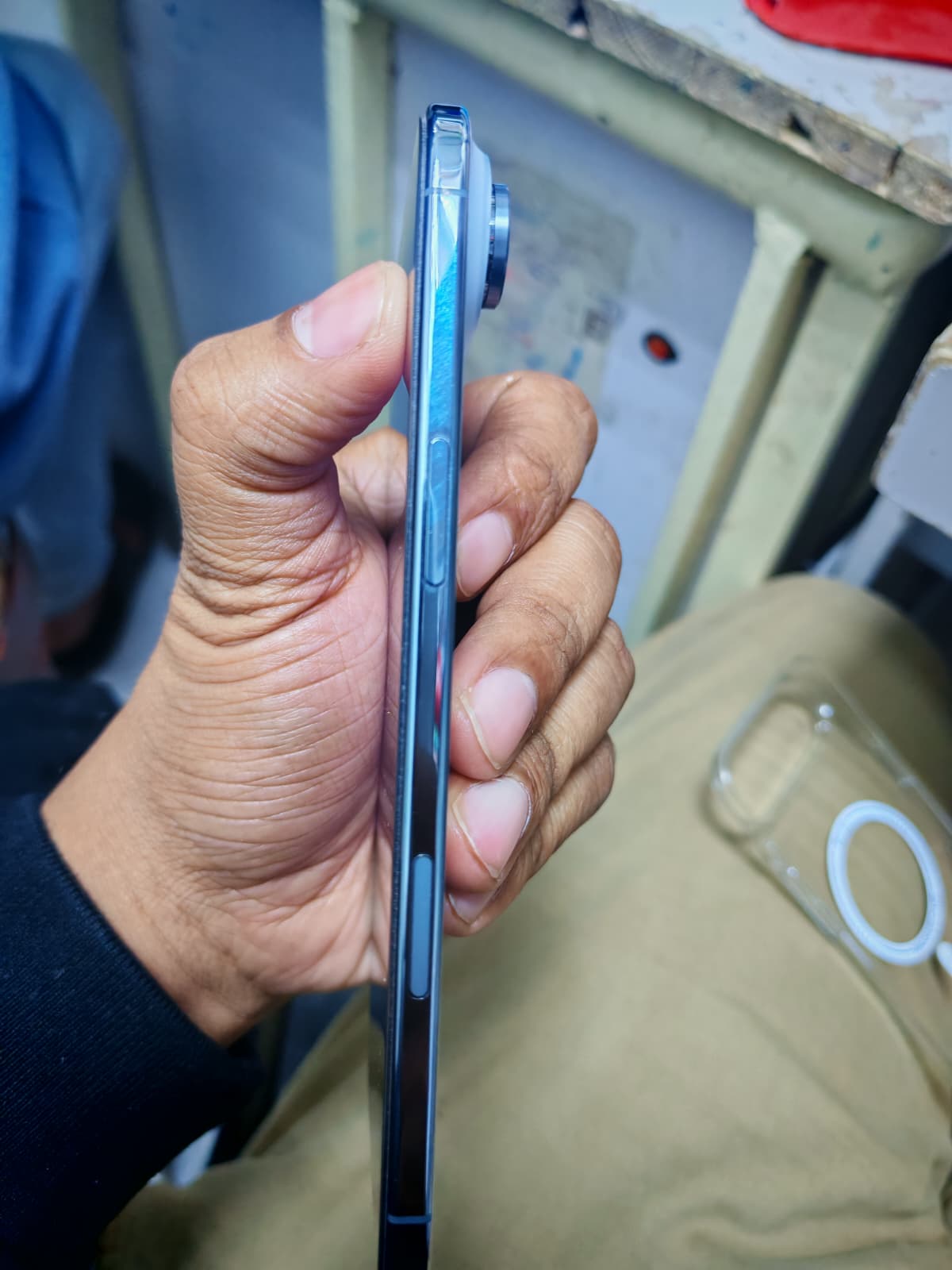 iPHONE 17 AIR - Image 6