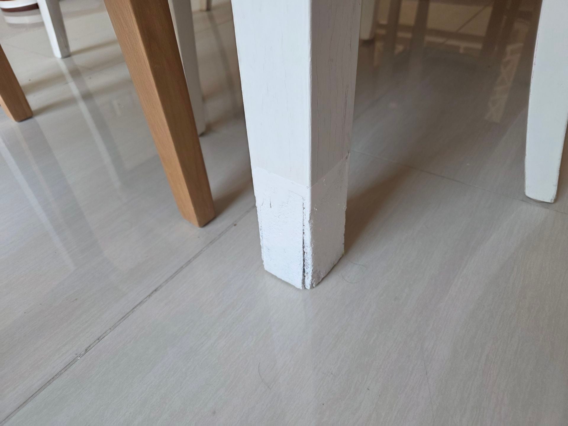 IKEA Extendable Dining Table + 6 Chairs - Image 7