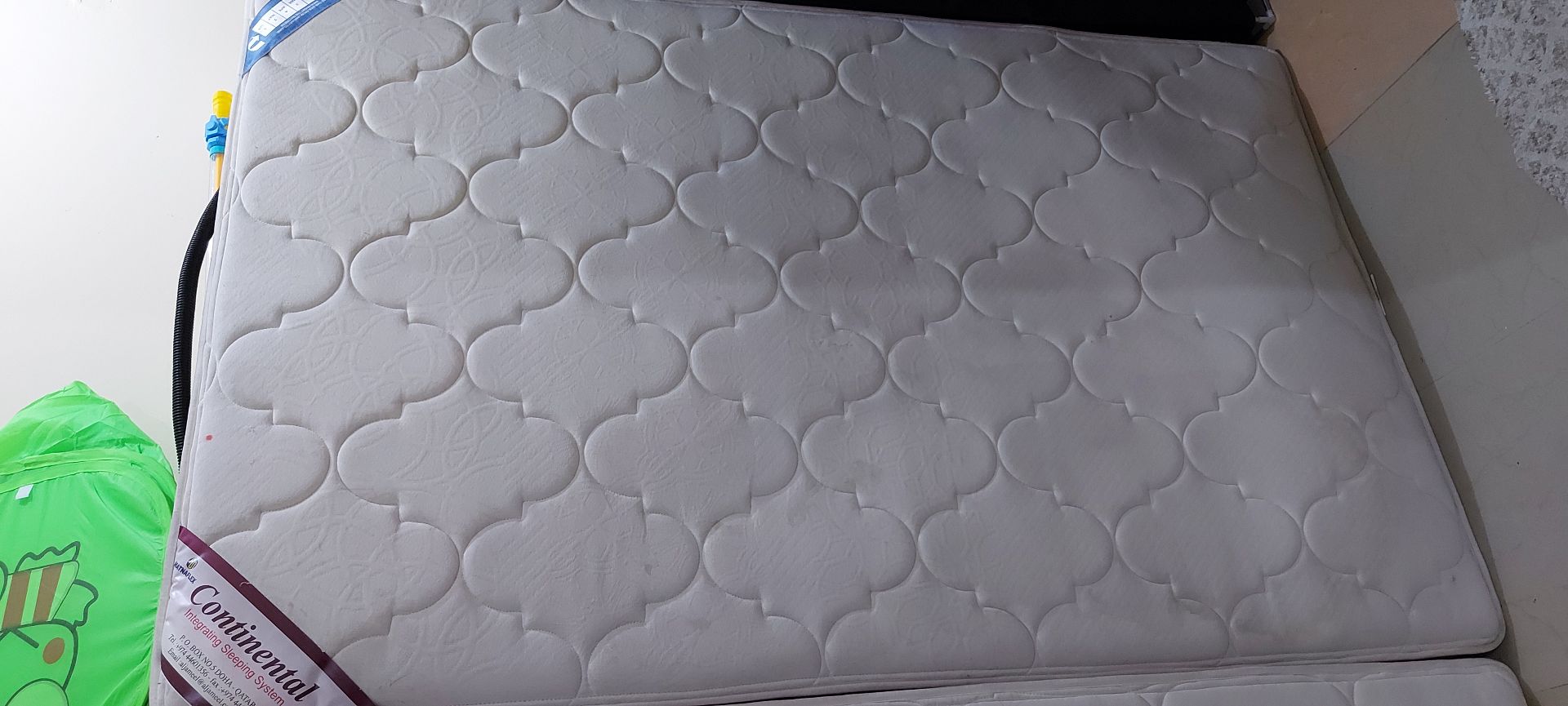 Urgent Sale single mattress Continental - Image 4