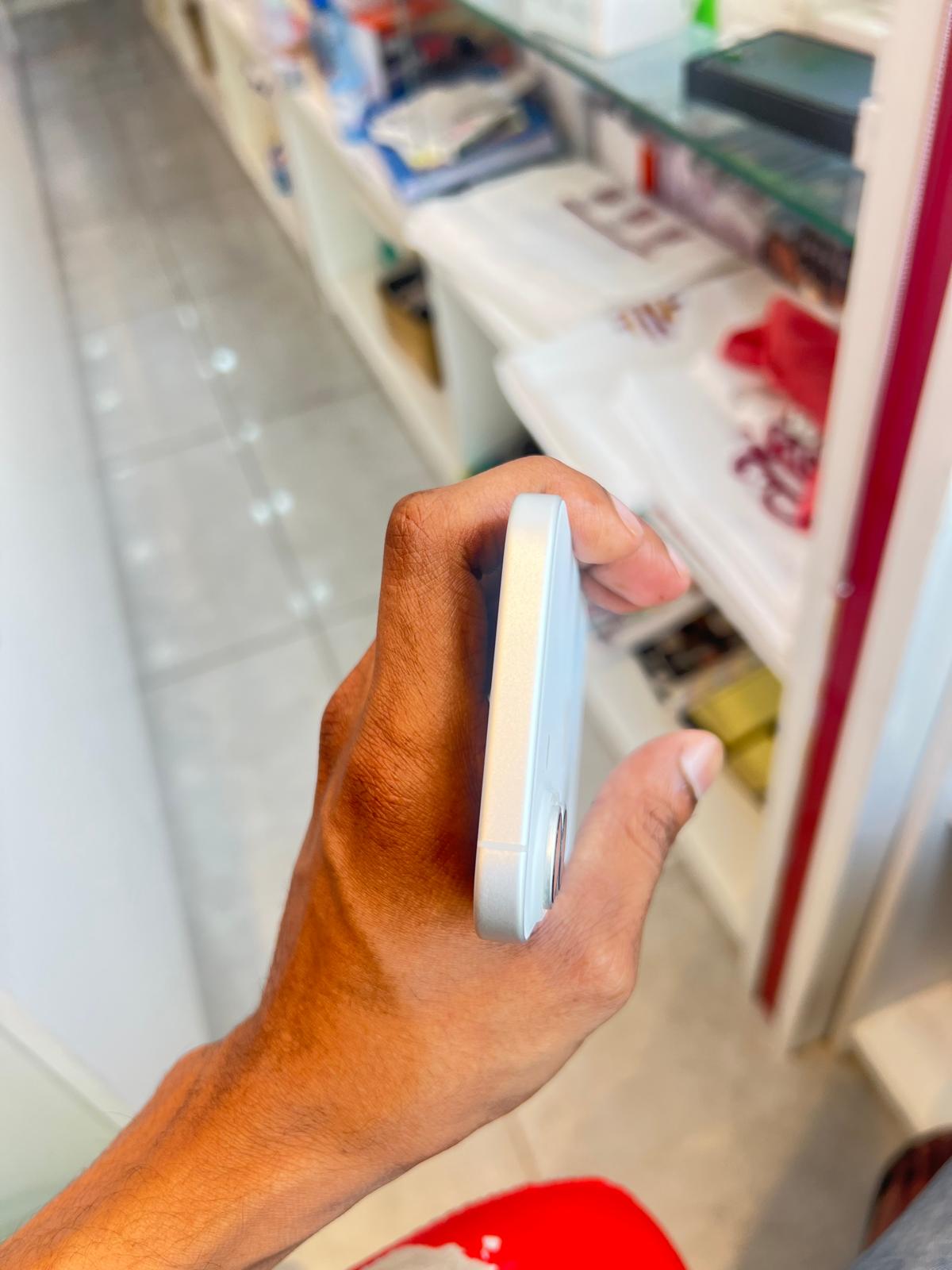 IPHONE 16 256GB 92%  - Image 4