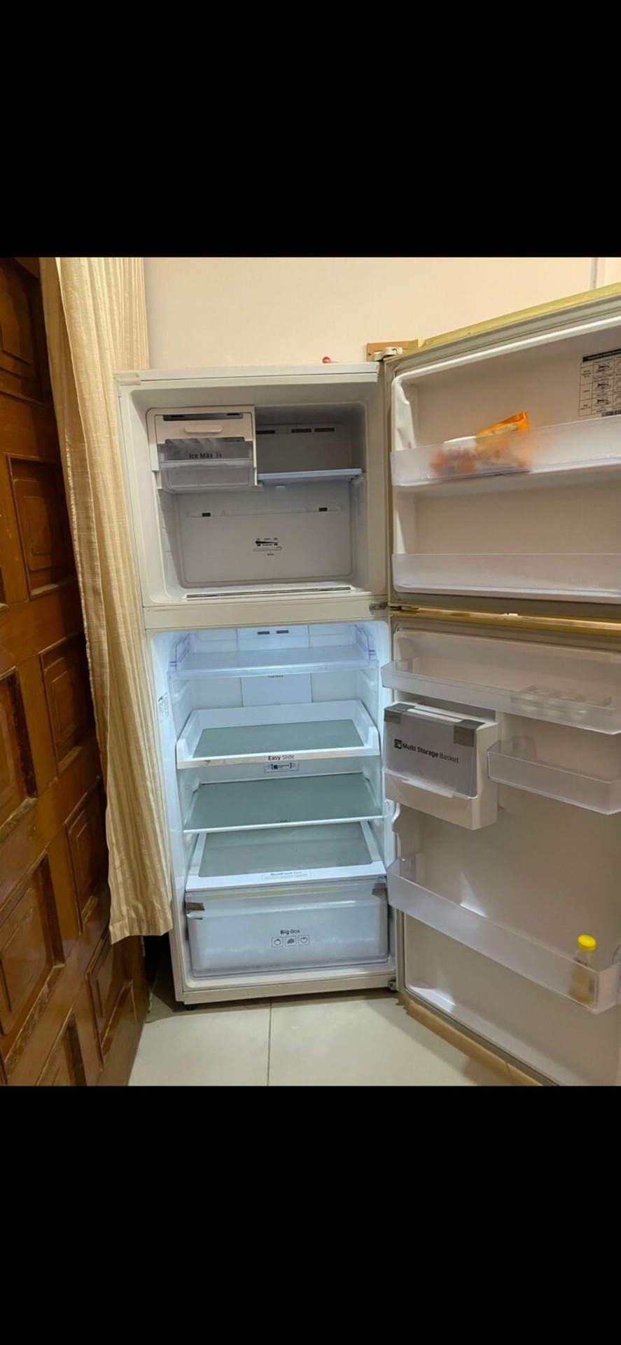 Refrigerator - Image 4