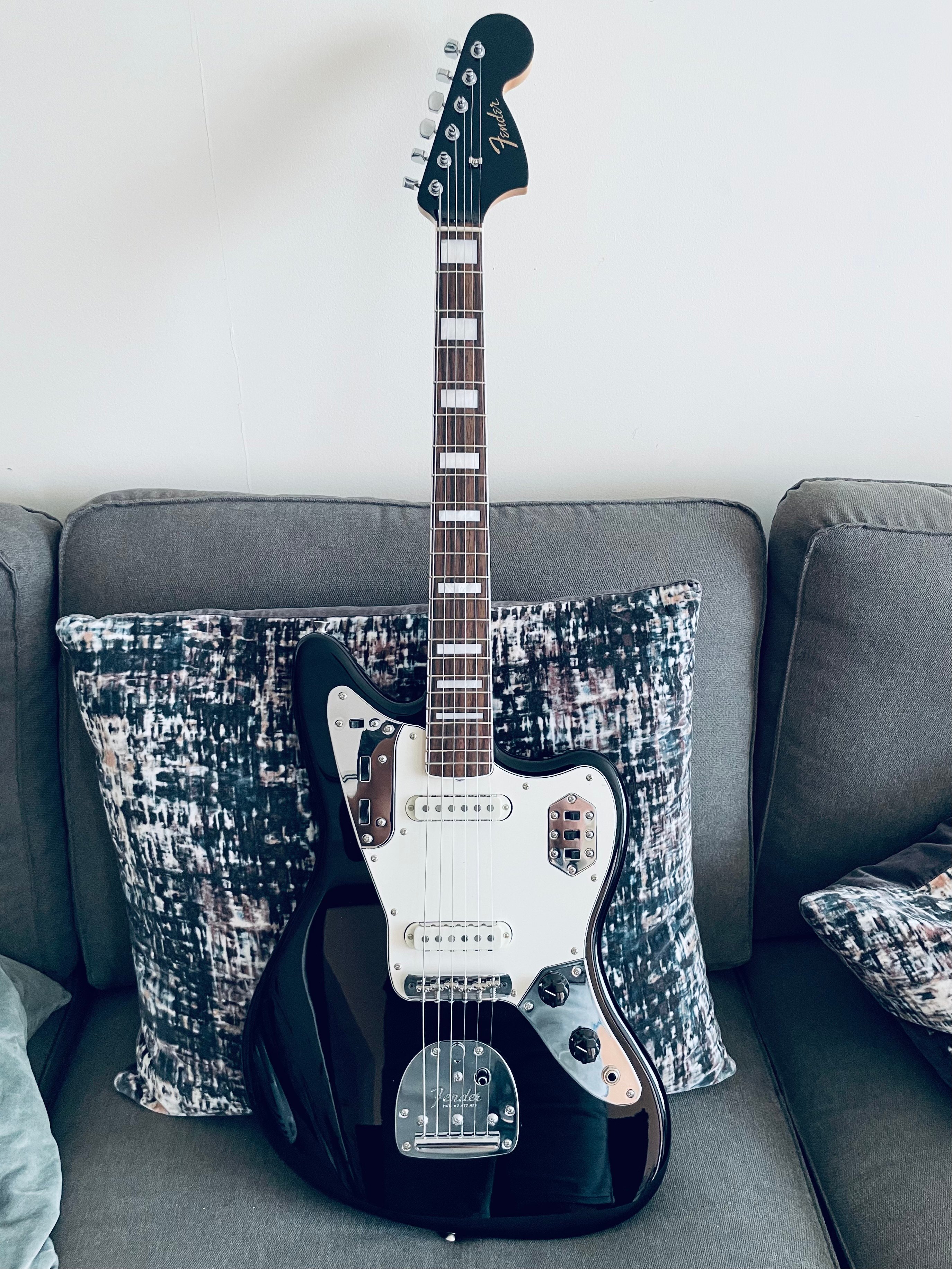 Fender Jaguar, Traditional Late '60s, 2025 (Black), Made in Japan - Image 1