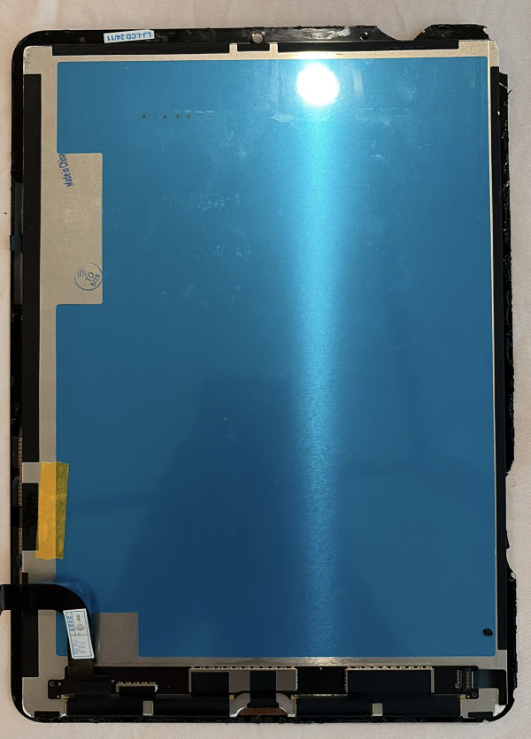 iPad Air 5 (M1) - iCloud OFF - Clean Motherboard/Parts - Image 3