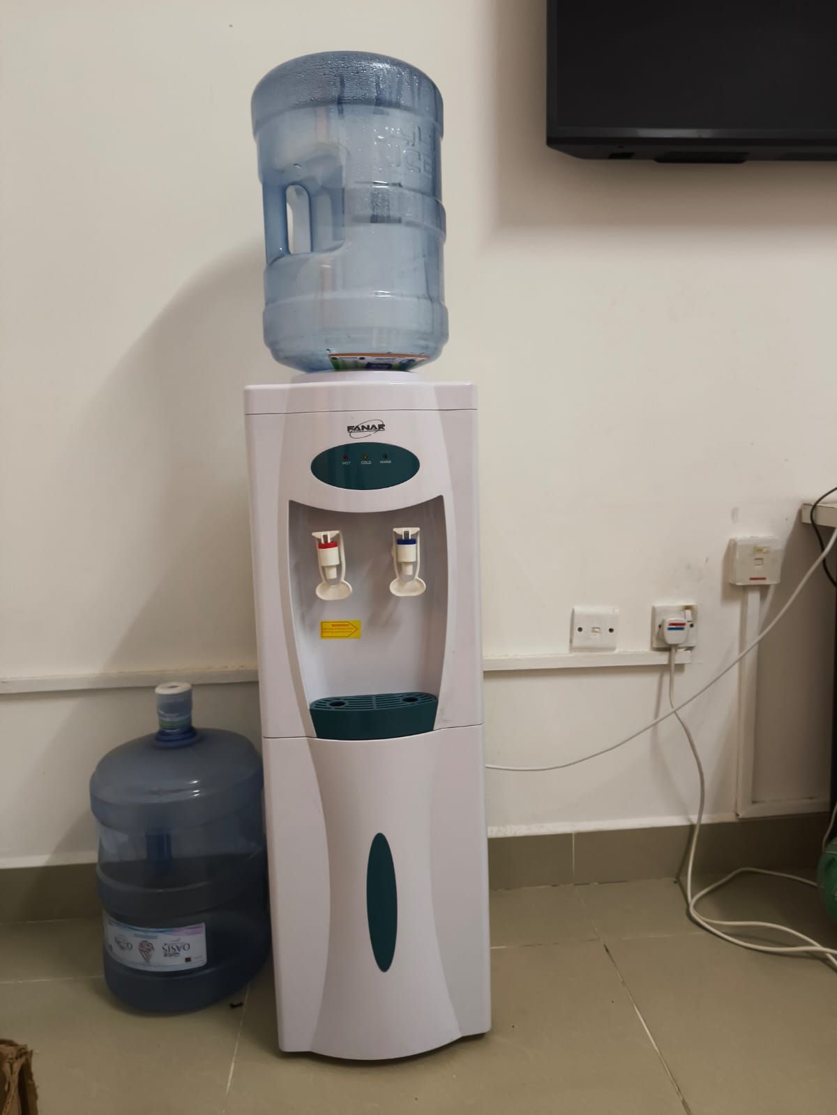 Water Dispenser  - Image 2