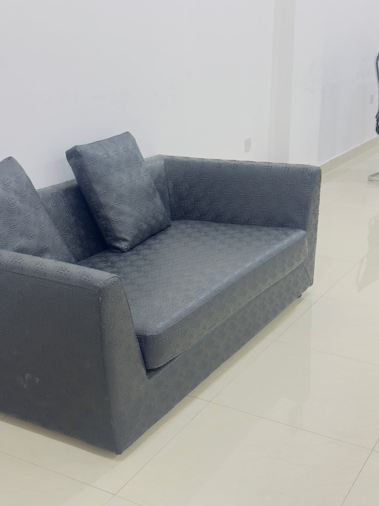 Sofa  - Image 3
