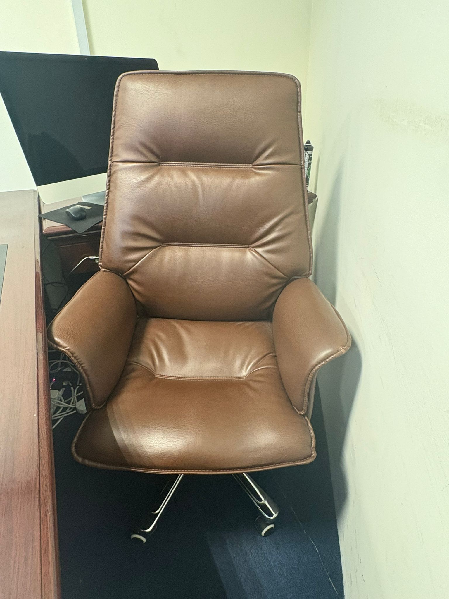 Office Furniture ( Manager's table and chairs)  - Image 3