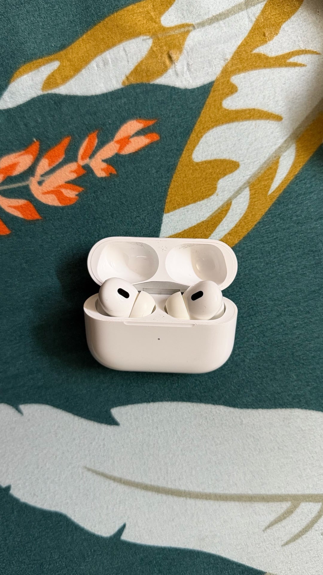 Apple Airpods Pro 2 Type C  - Image 3