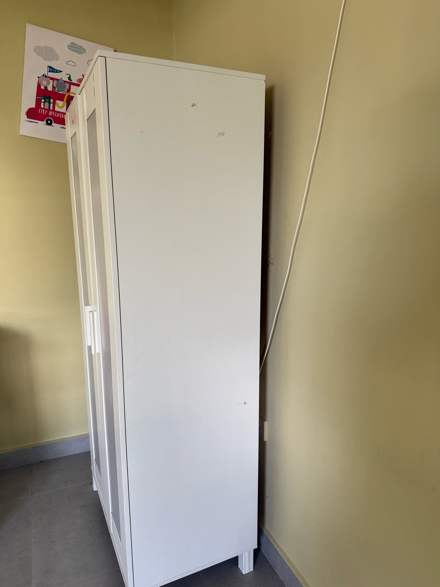 Kids wardrobe - Image 2