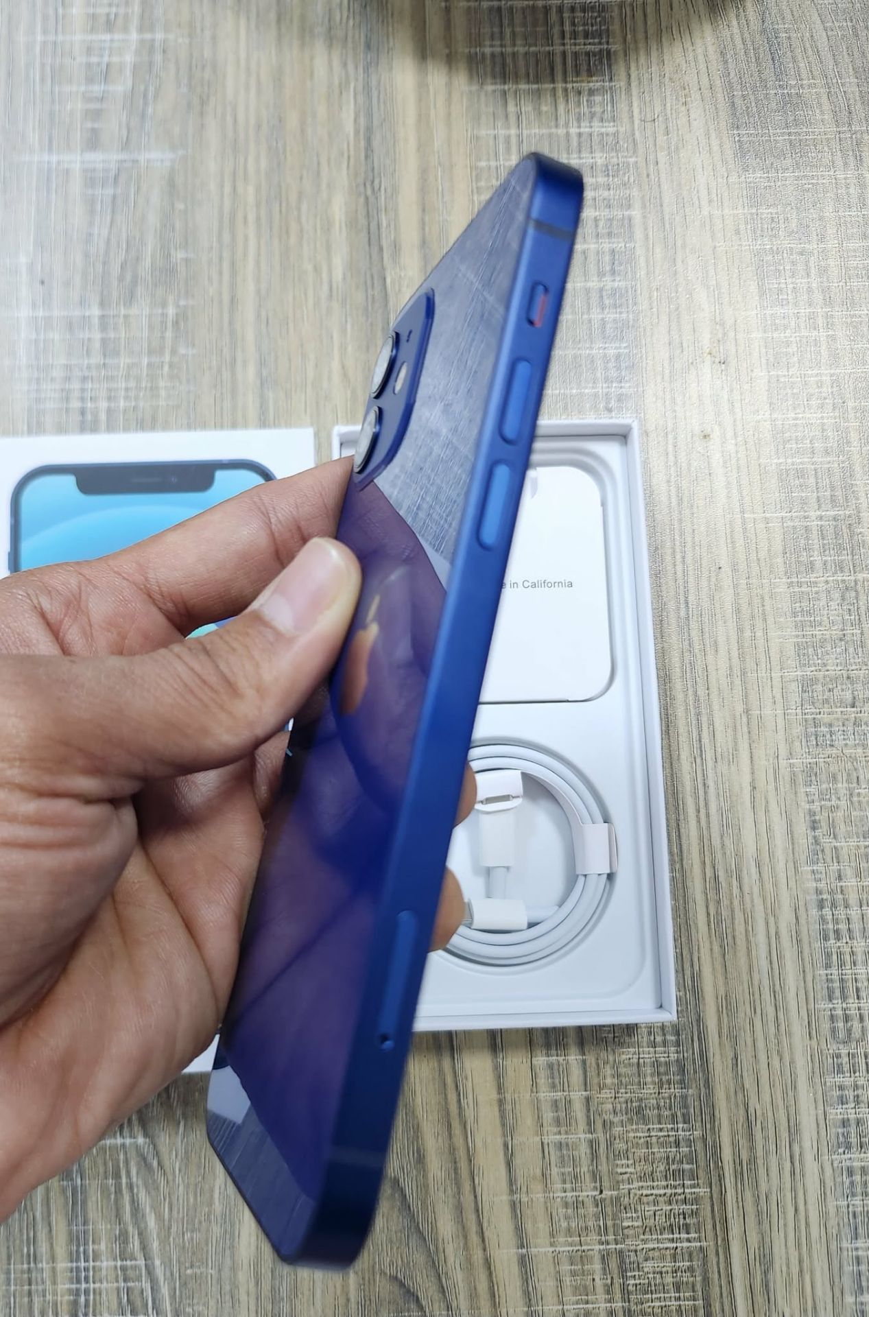Iphone 12 128GB  - Image 4