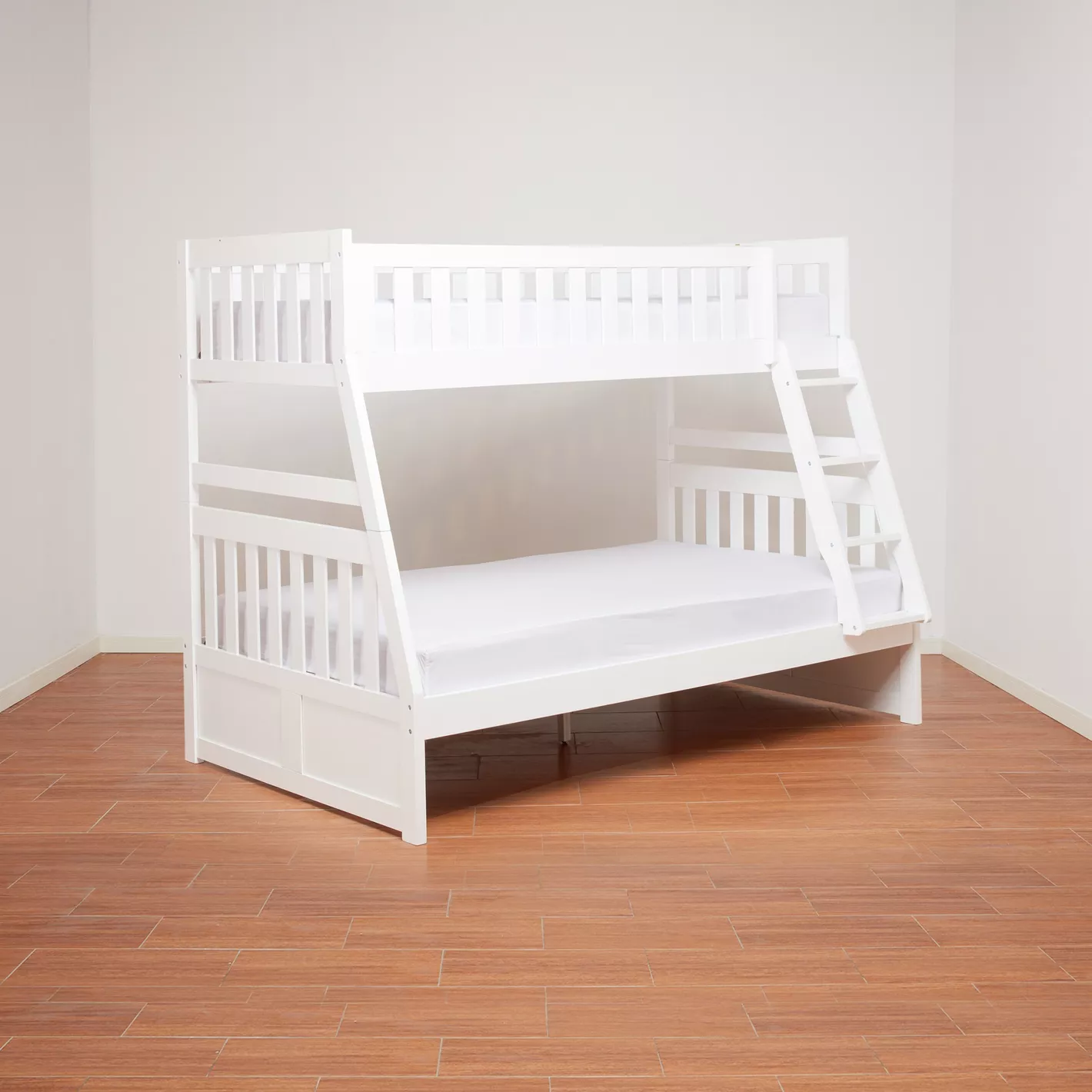 Kids Bunk Bed with Mattresses – Good Condition - Image 1