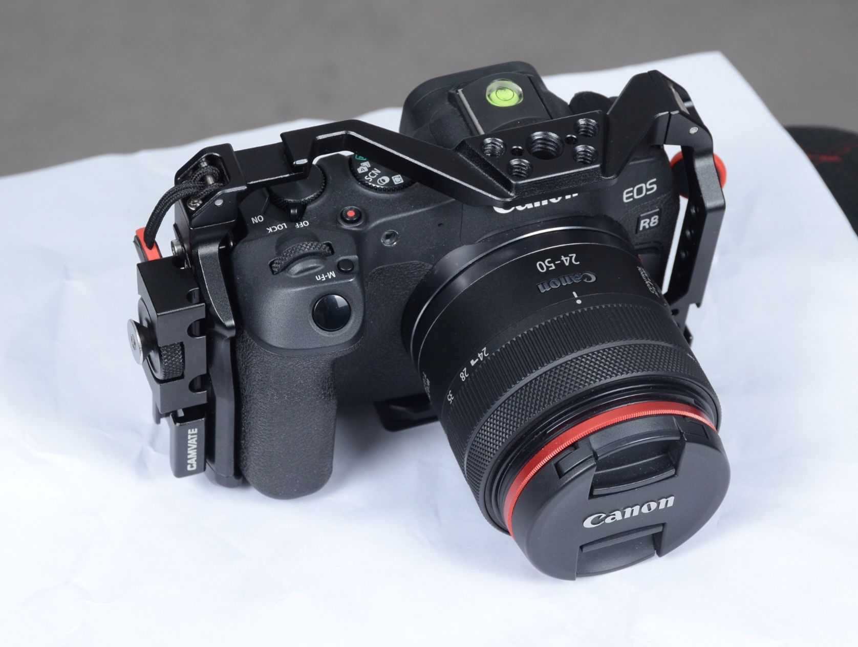 كانون R8 24-50mm، بطارية أصلية 50mm، قفص، بطارية وهمية، مع علبة - Image 3