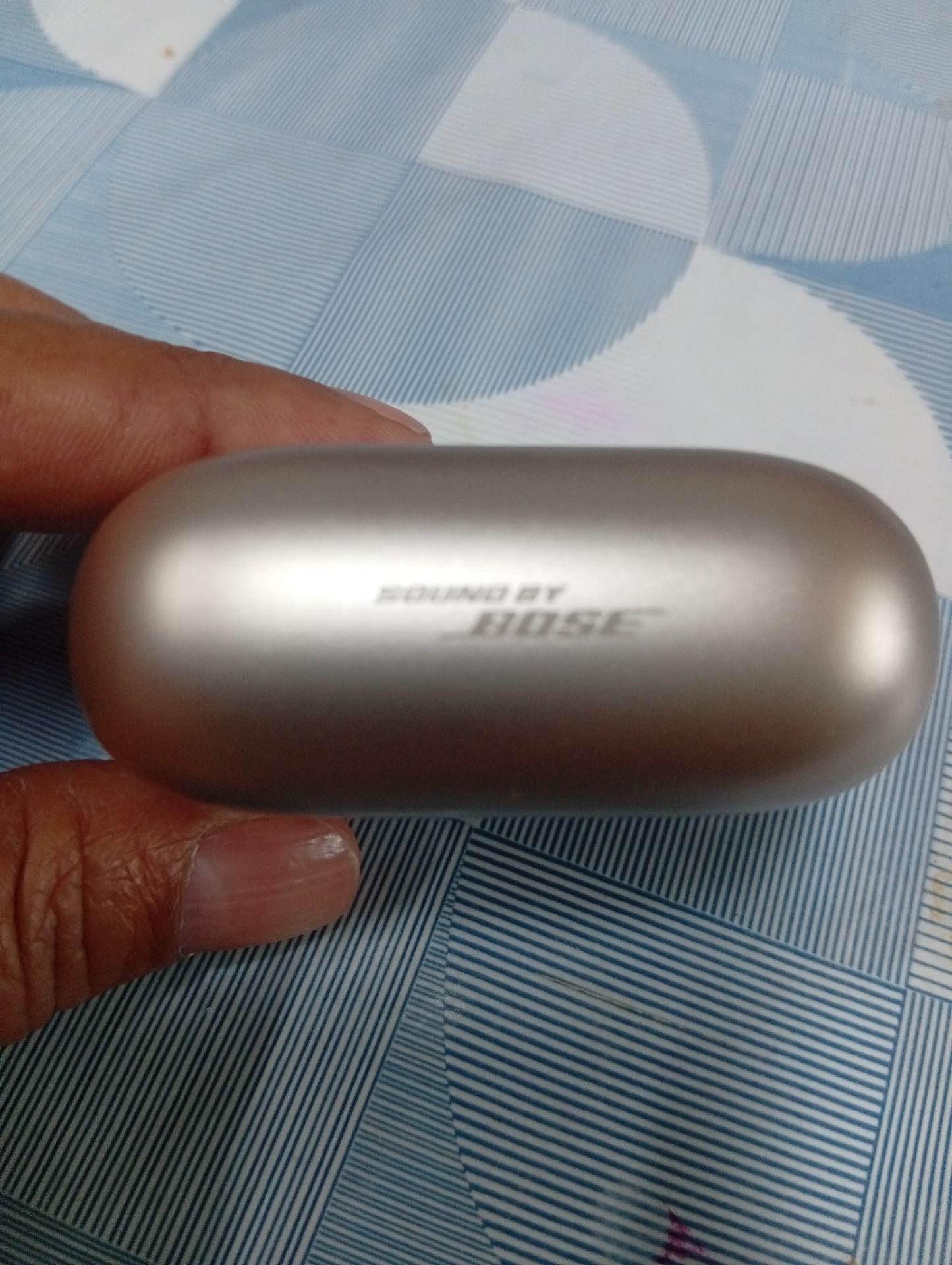 Bose loop air buds  - Image 2