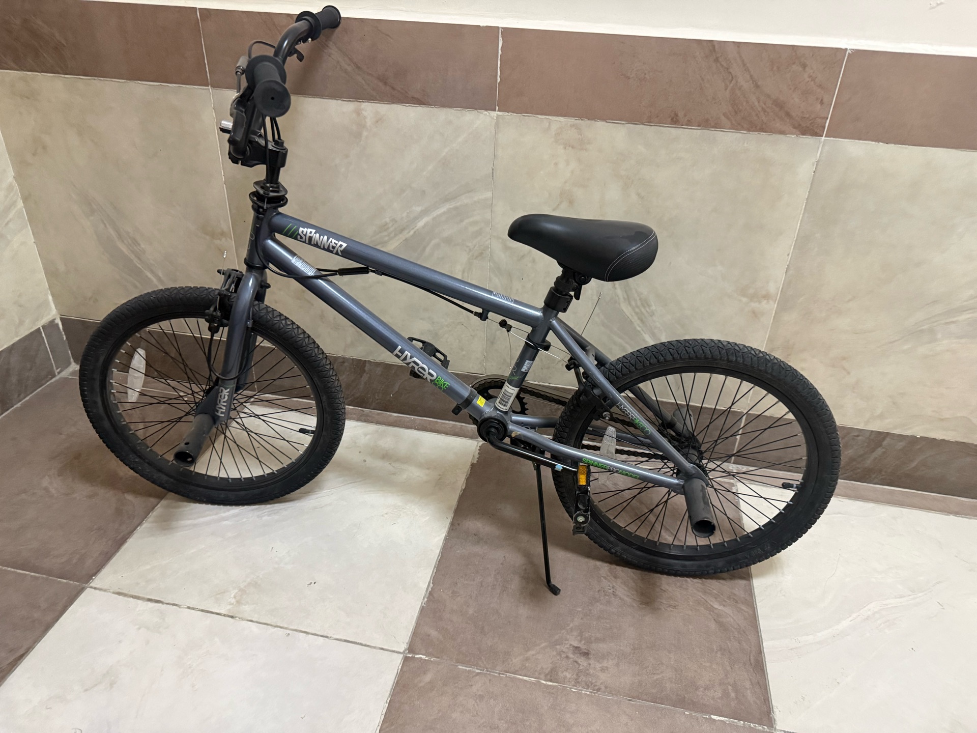 Kids BMX bike - Image 3