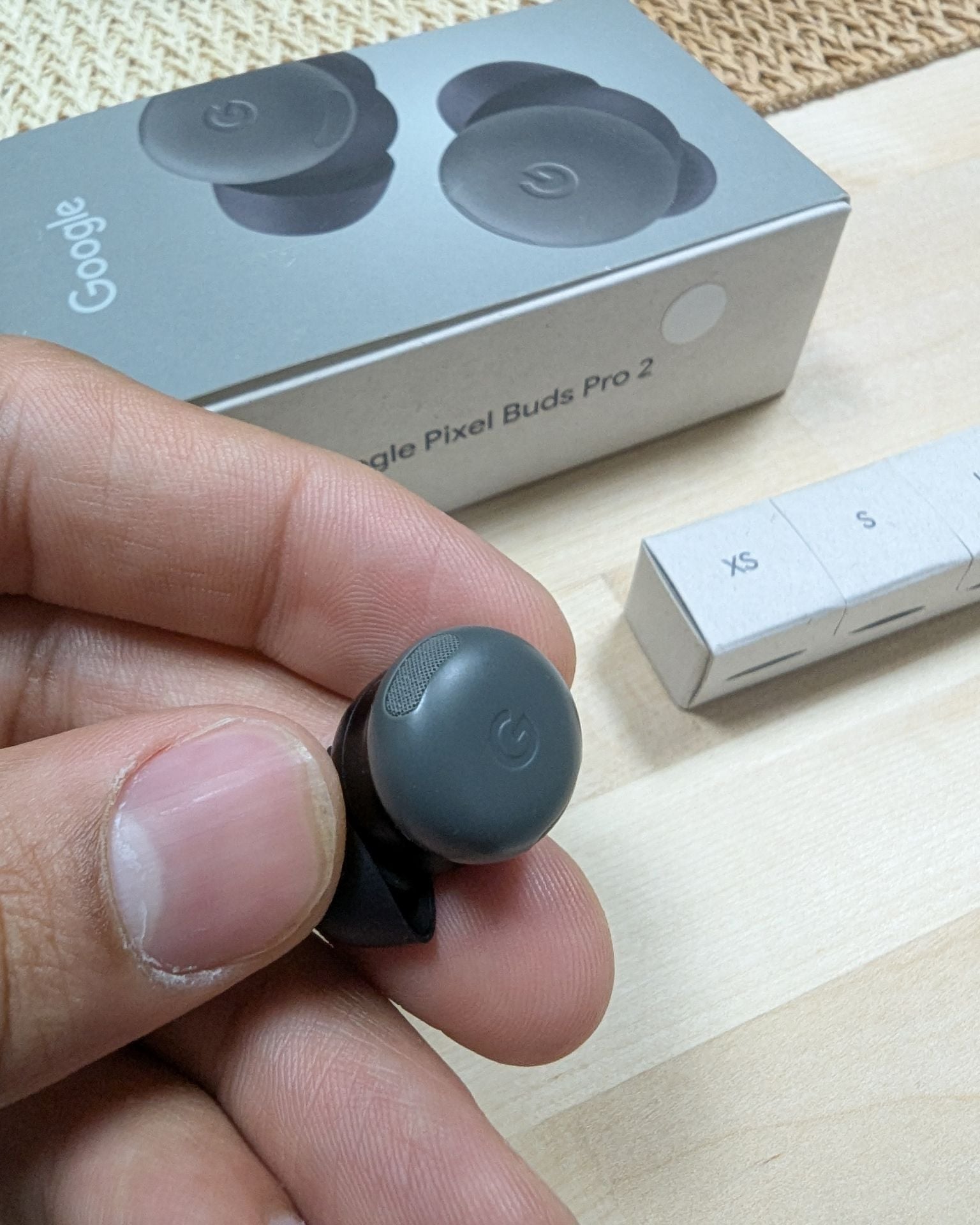 Google Pixel Buds Pro 2 + Caseology Rugged Case (Full Box/Mint) - Image 6