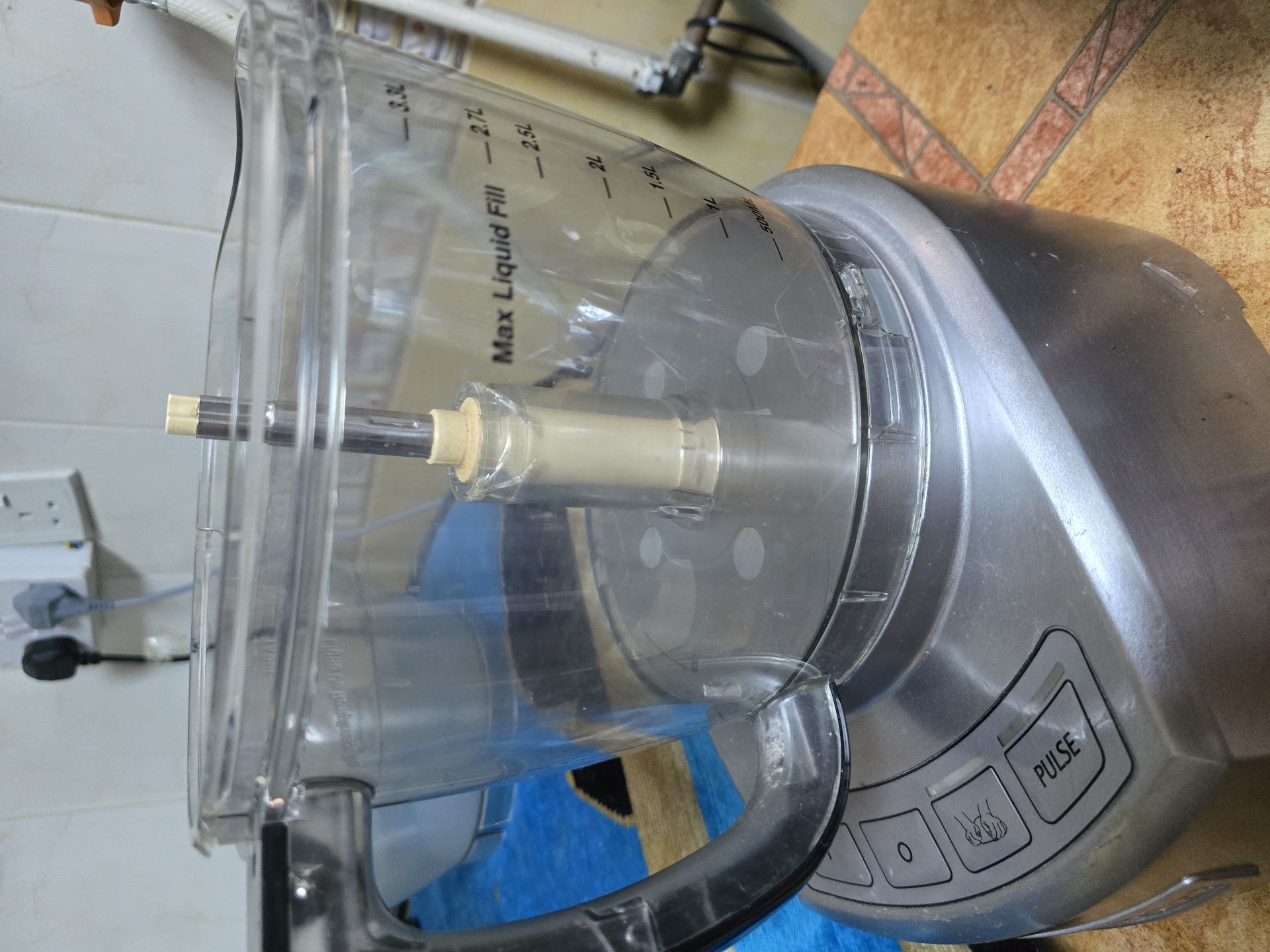 FOOD PROCESSOR -CUSINART  - Image 3