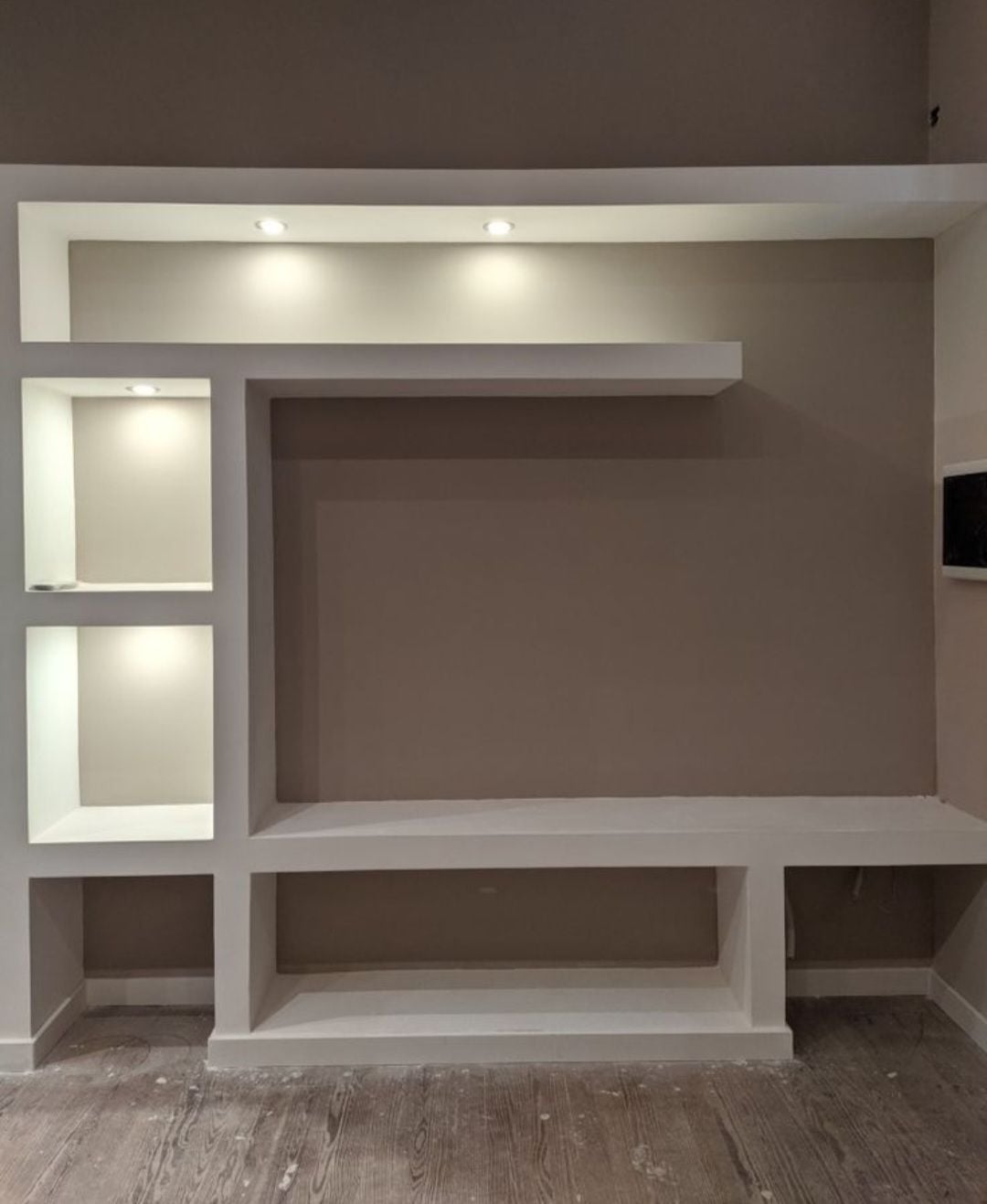 Doing painting, Gypsum , DECOR - Maintenance Services