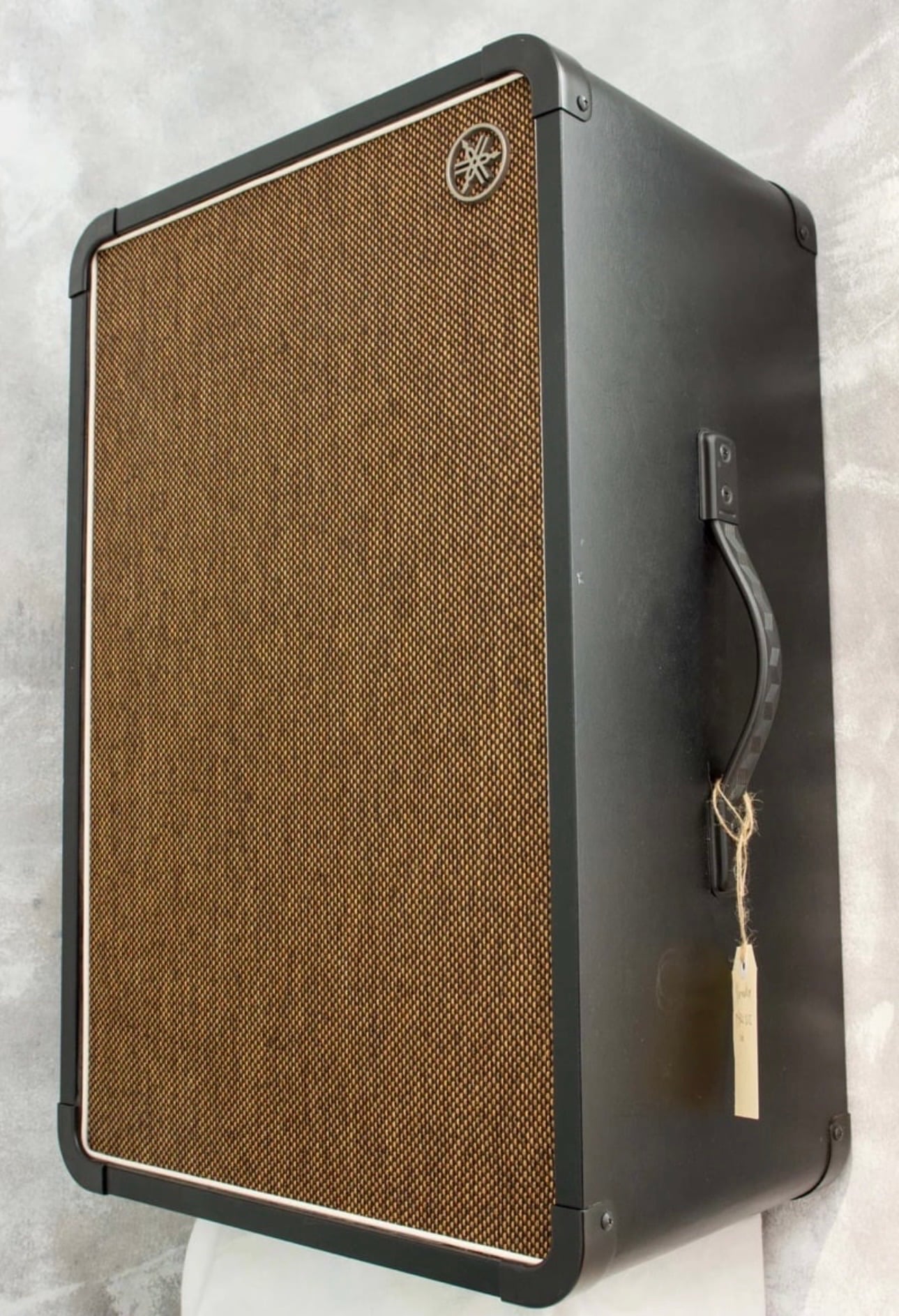 Yamaha Amp Head & Cab  - Image 7